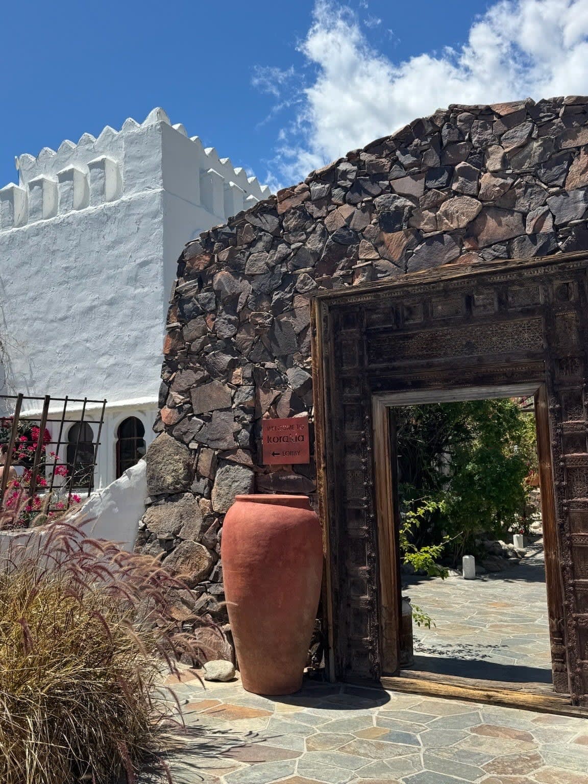 Where to Stay in Palm Springs & Joshua Tree curated by Sydney Getzin