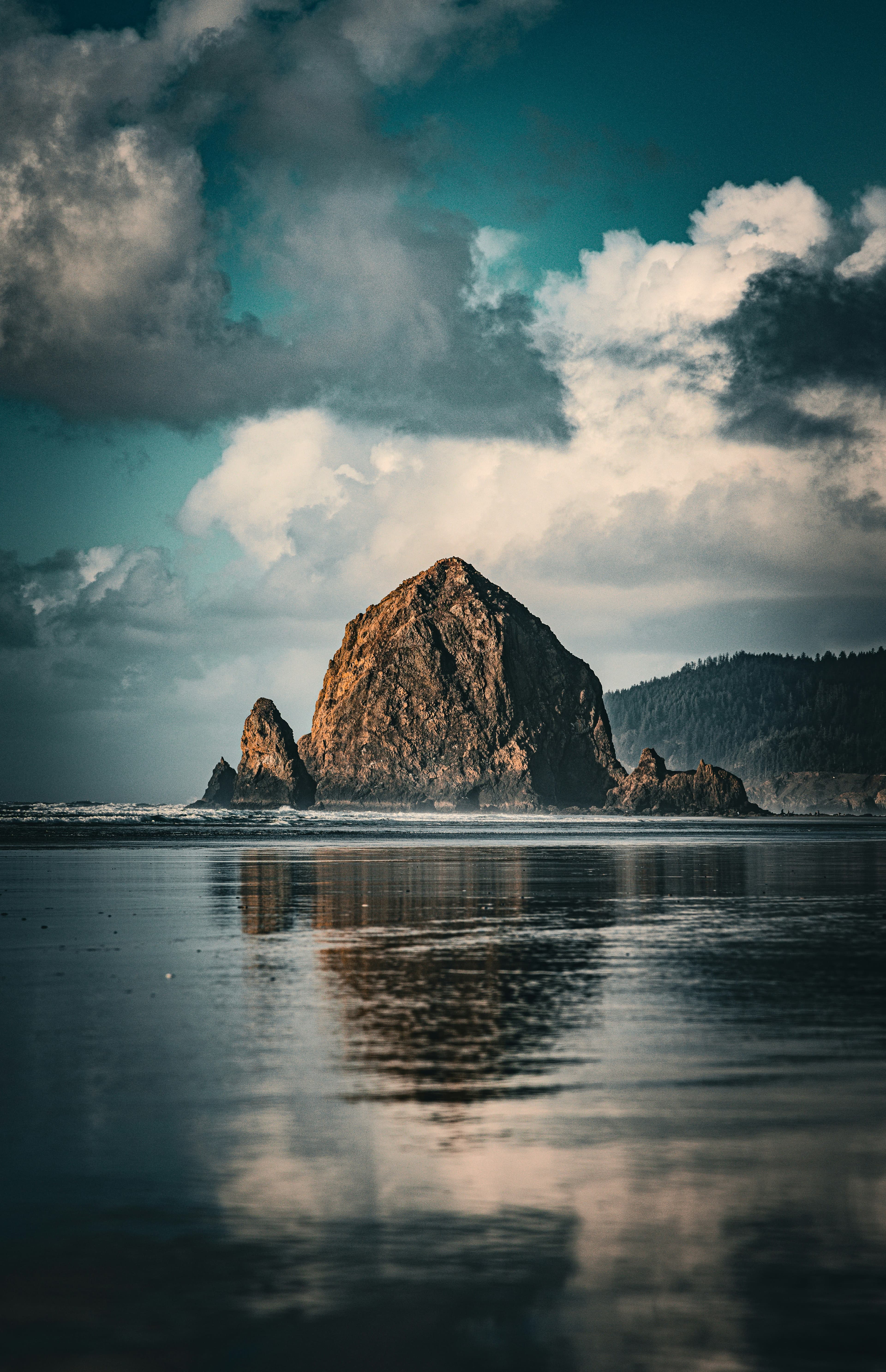 Cannon Beach, Oregon: The Best Coastal City curated by Kayleigh Ethridge