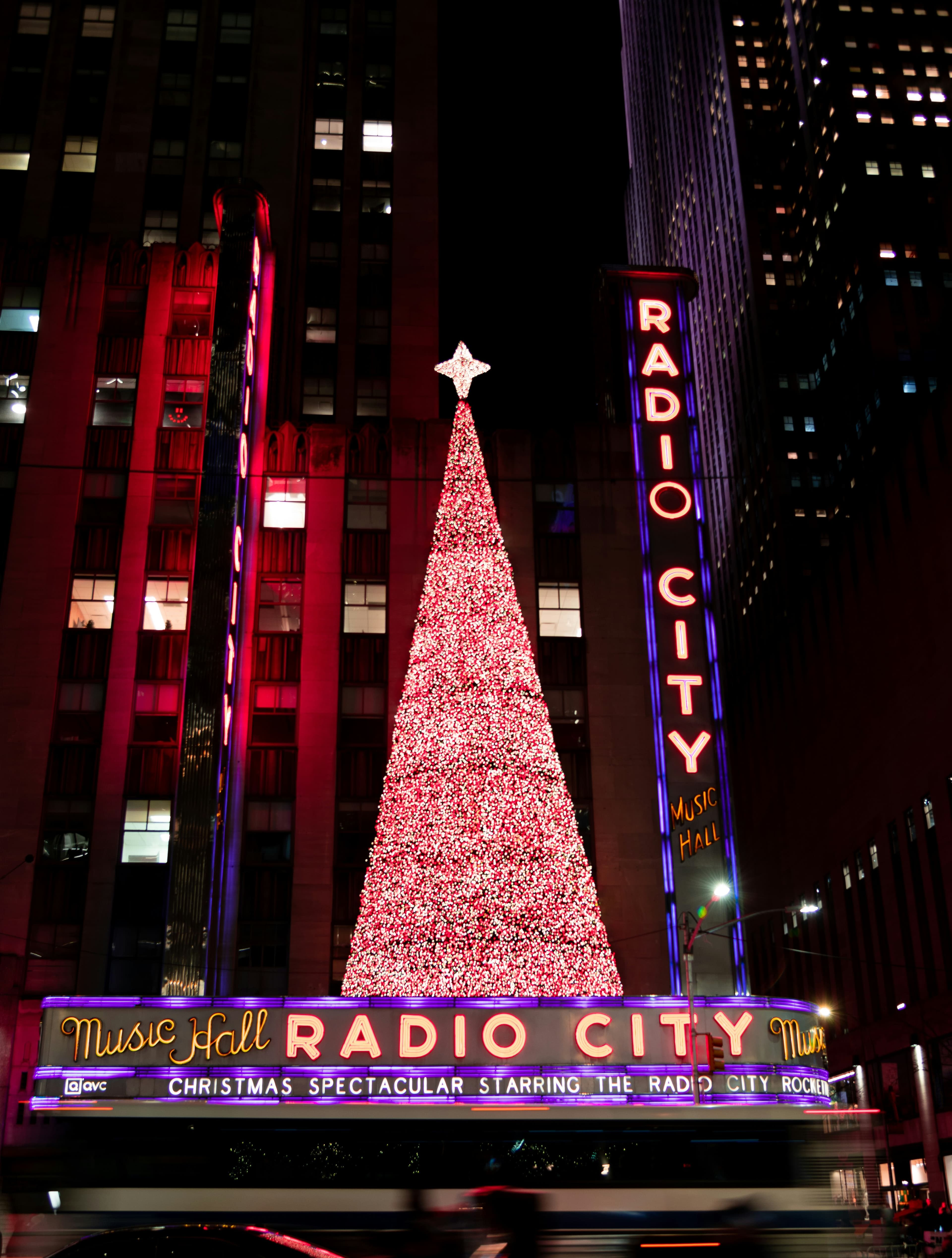 Holiday Magic in Midtown: An Unforgettable Weekend in NYC curated by Amy Bravo