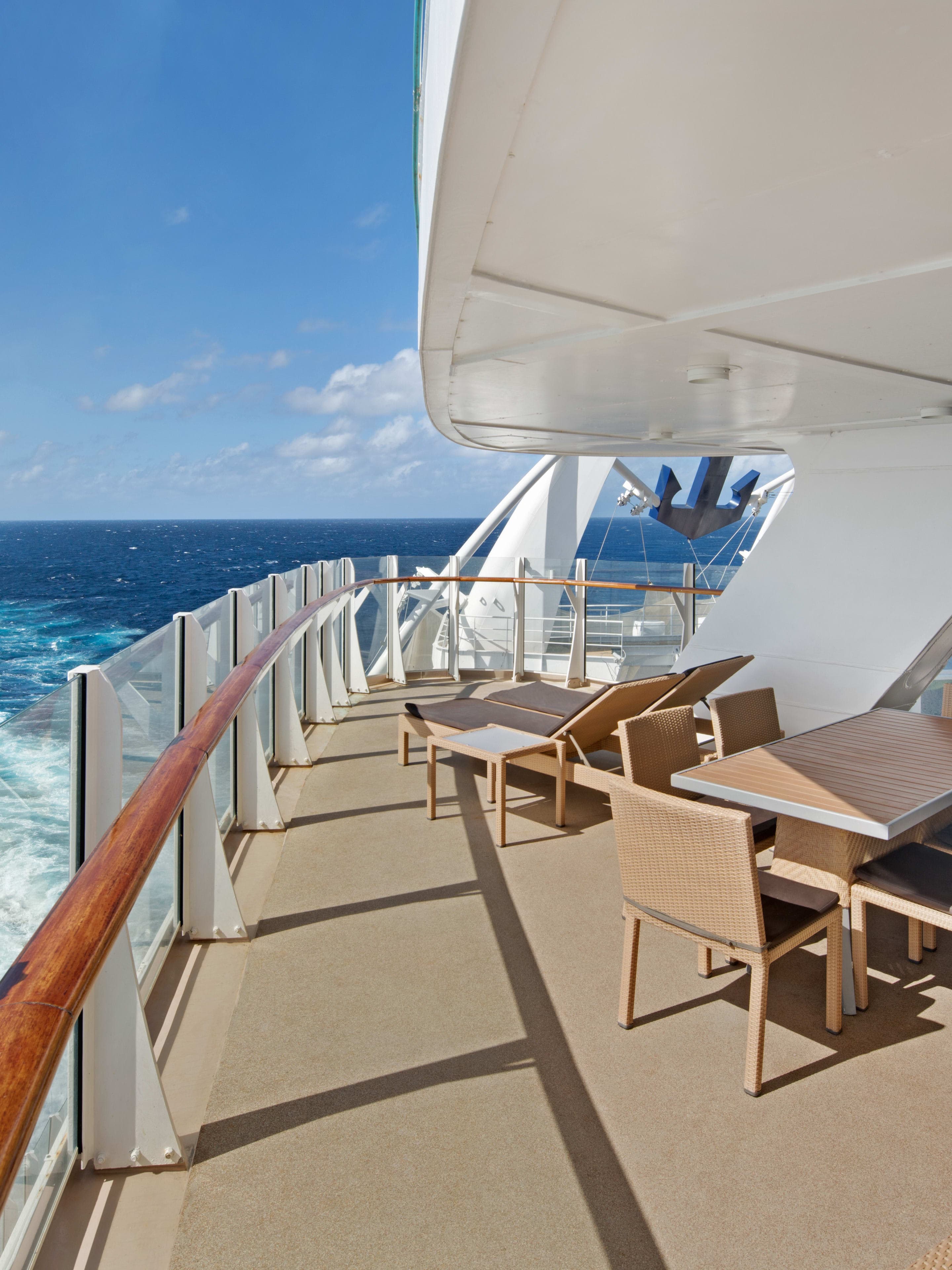 The Royal Treatment: Our Star Class AquaTheater Suite Surprise curated by Kadija Bridgewater