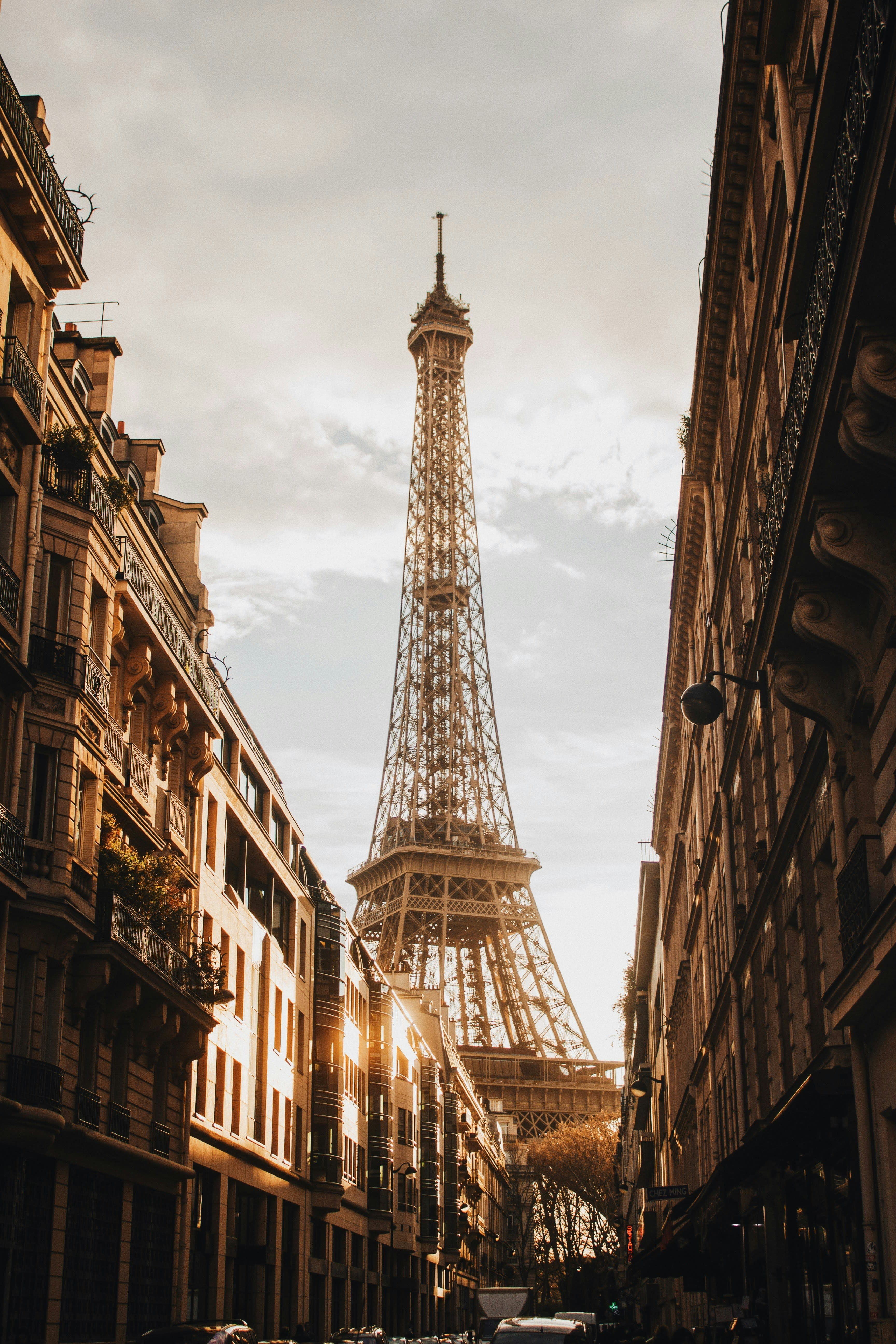 The City of Light in a Flash: 24 Hours in Paris curated by Kiabel Lizardo