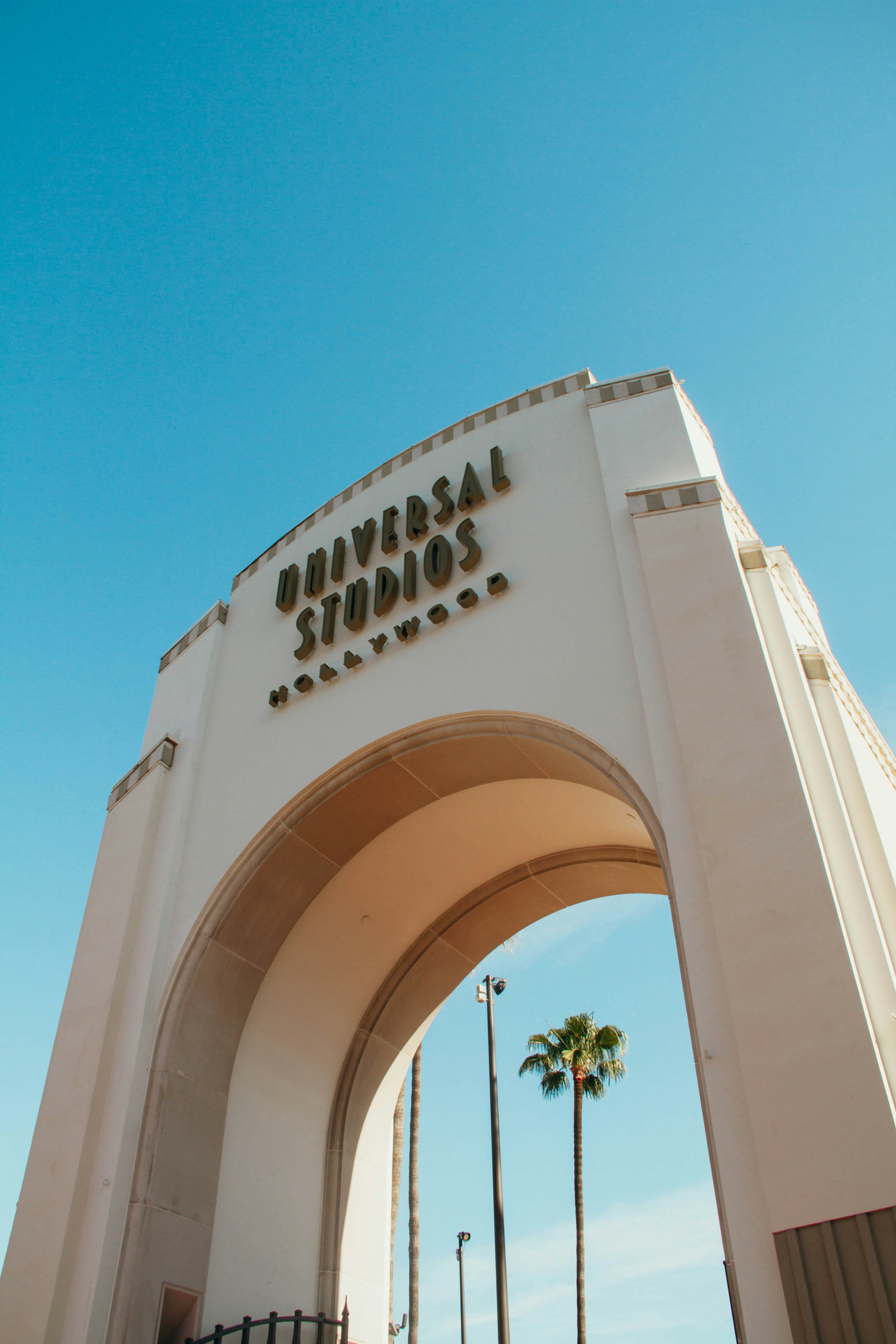 Hilton Universal City Review: Best Hotel Near Universal Studios Hollywood curated by Sarah Sanders