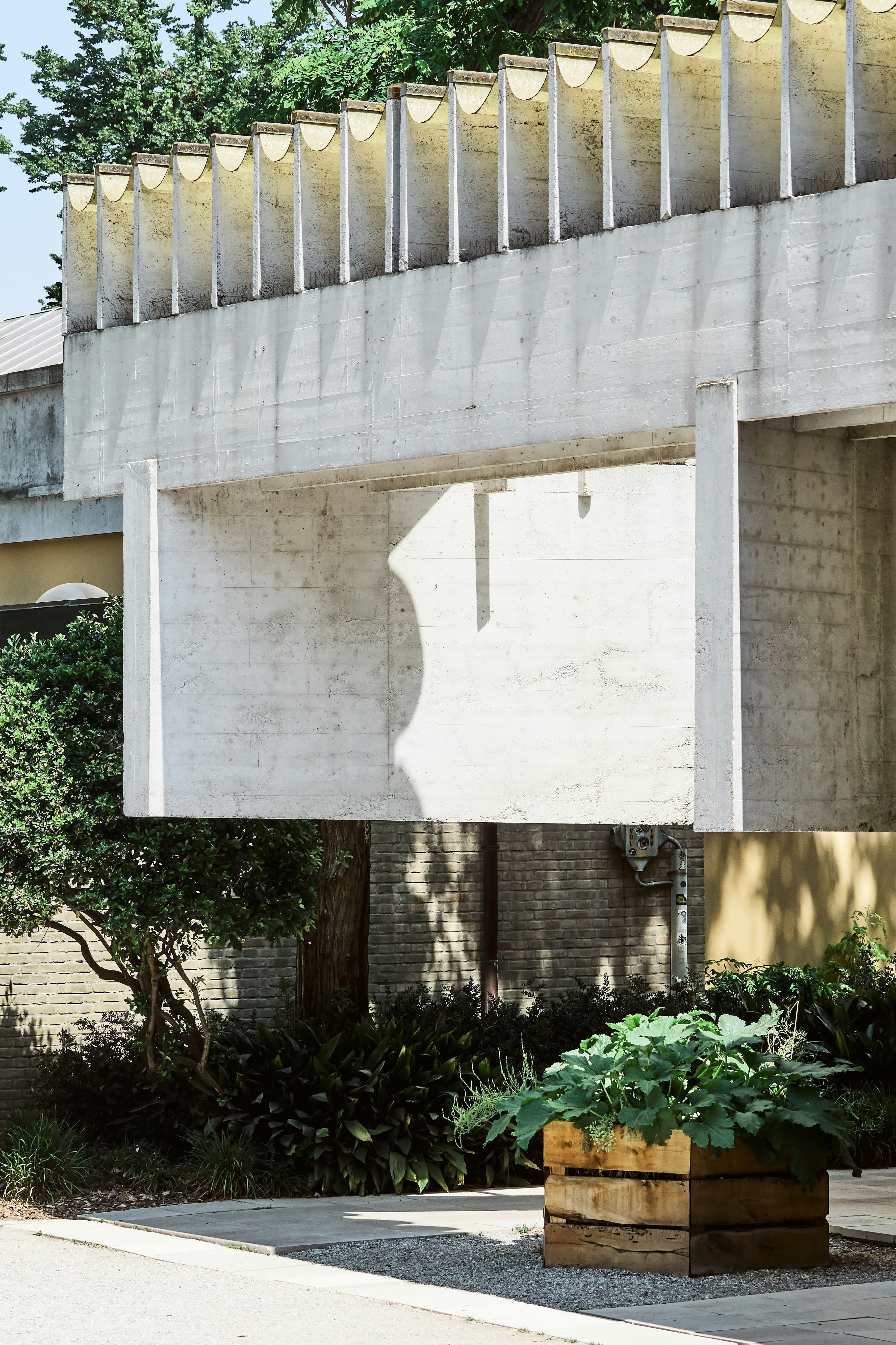 A Curated Guide to the Venice Biennale curated by Vera Vojvodic