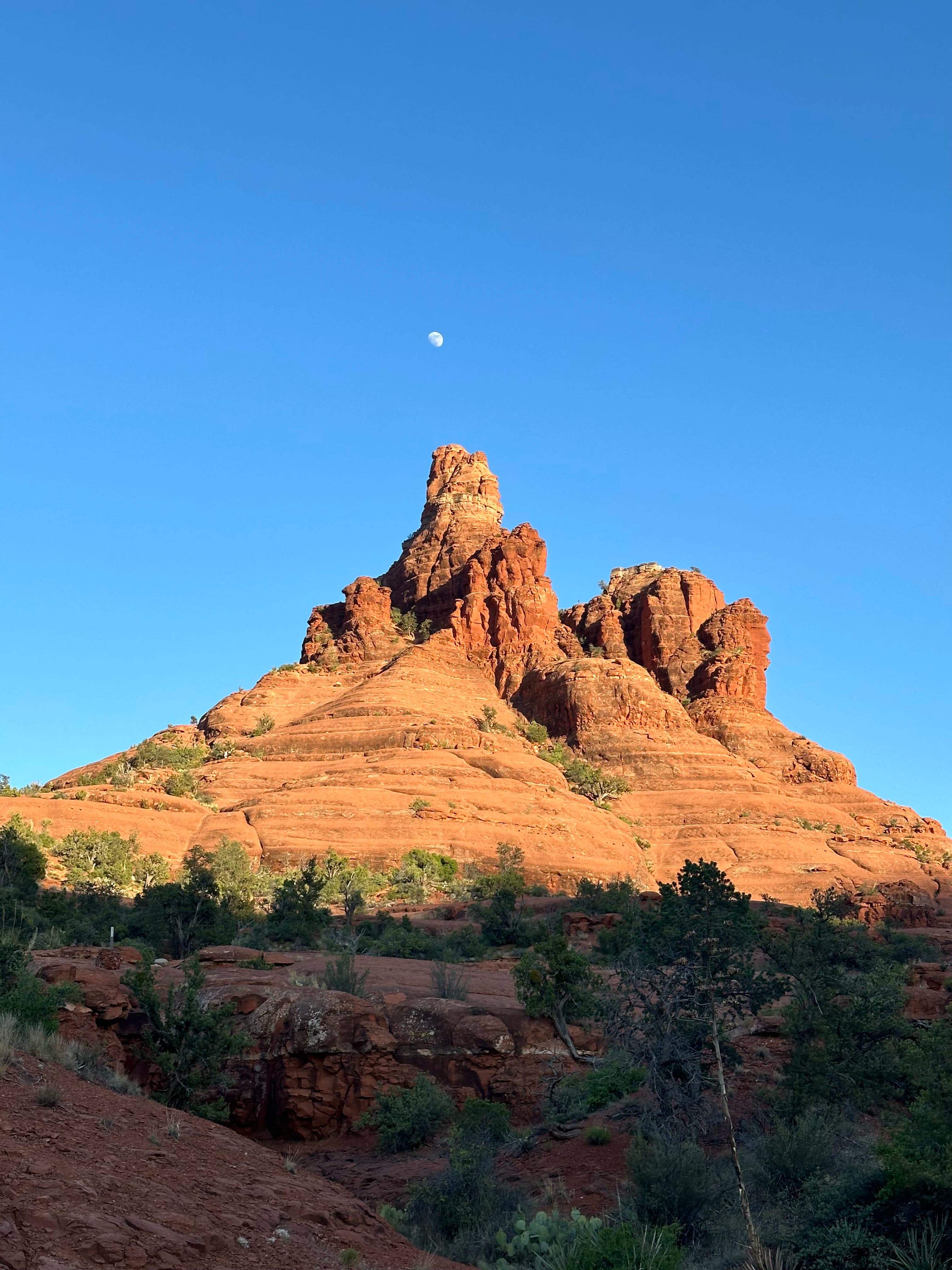 Red Rock Over Red Leaves in Sedona: The Fall Trip Nobody’s Telling You About curated by Kiana Hershey