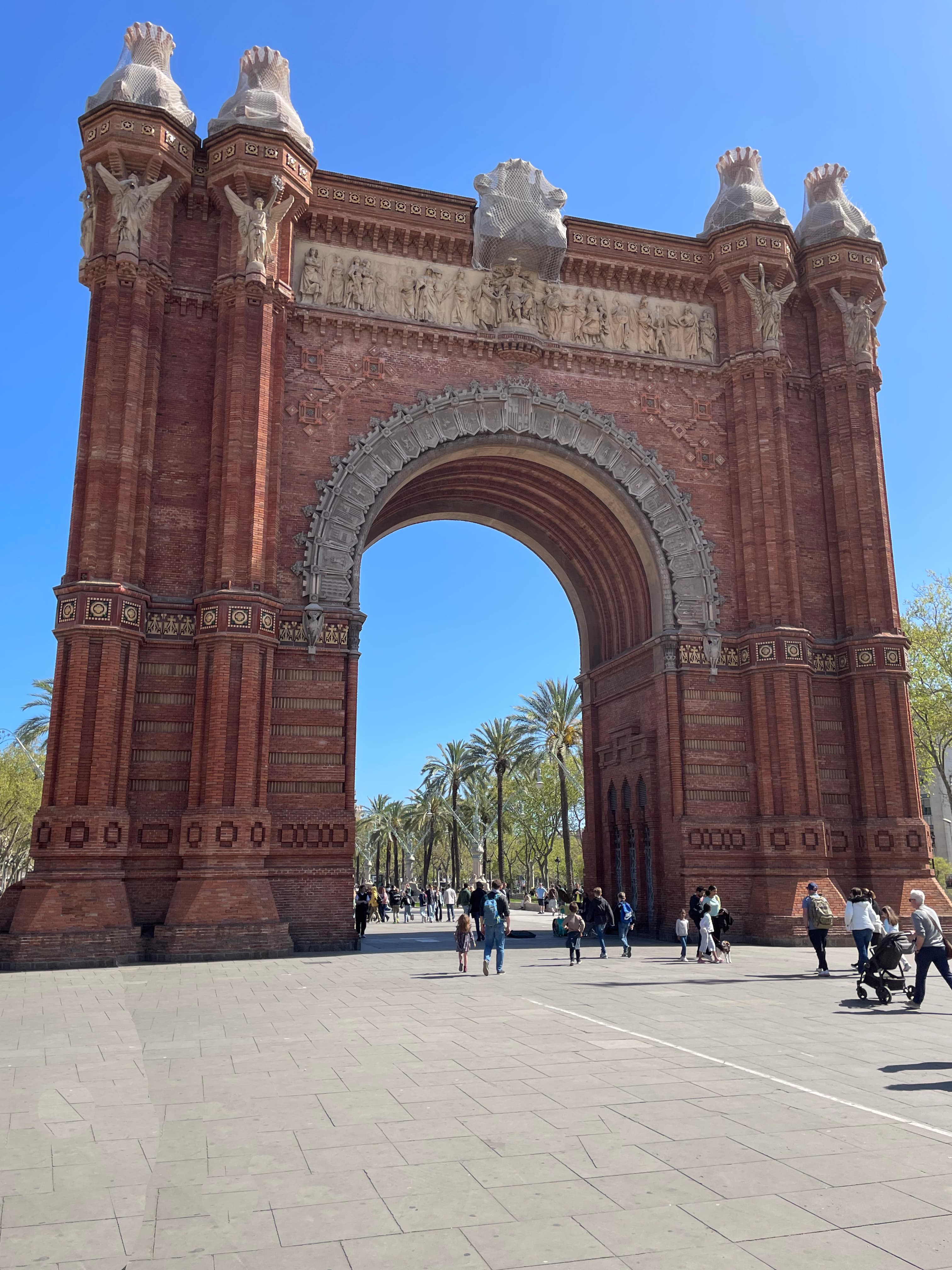 Arc de Triomphe is an iconic triumphal arch in Barcelona.
