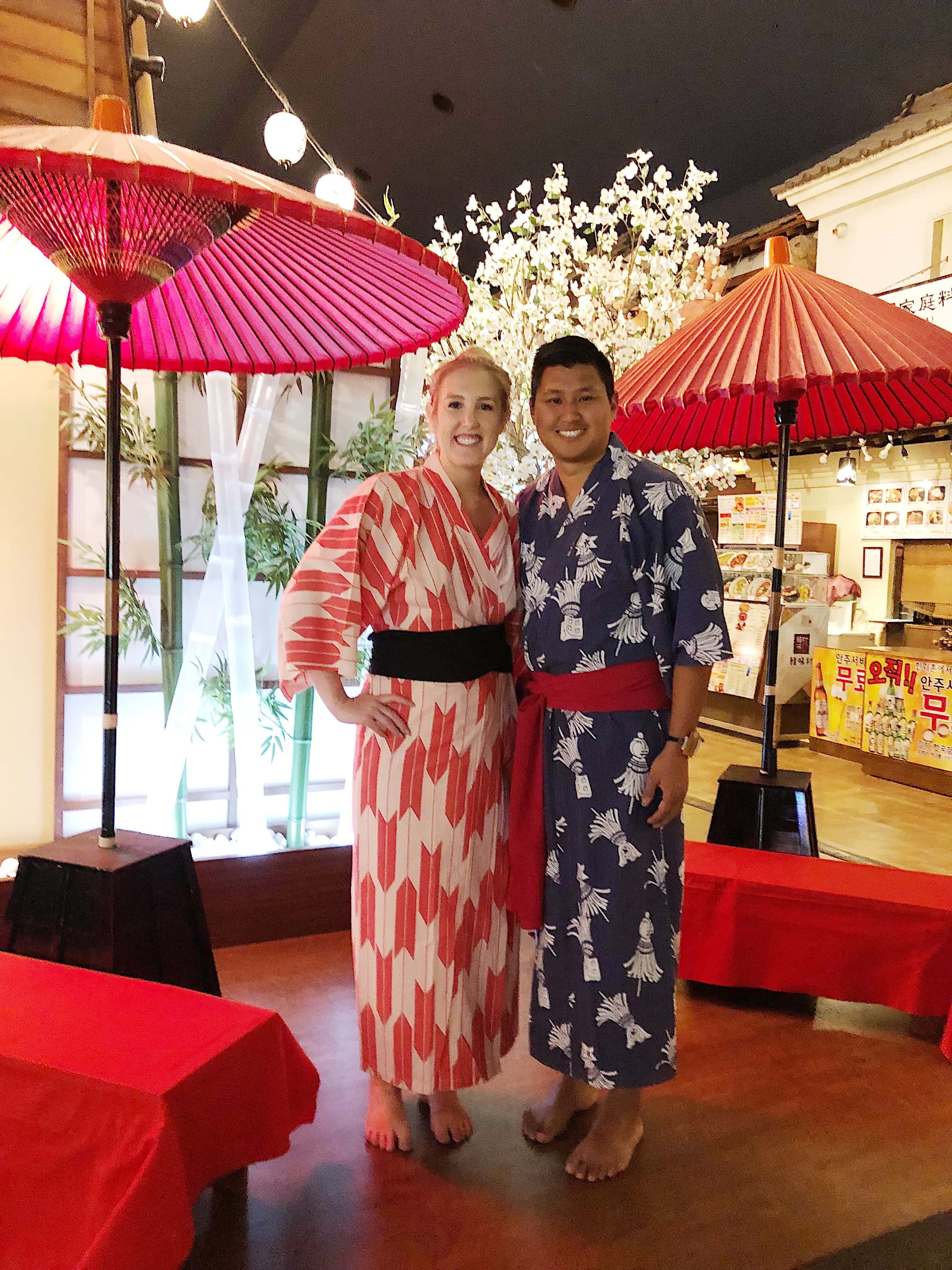 Dress-up and wear the traditional kimono of Japan.