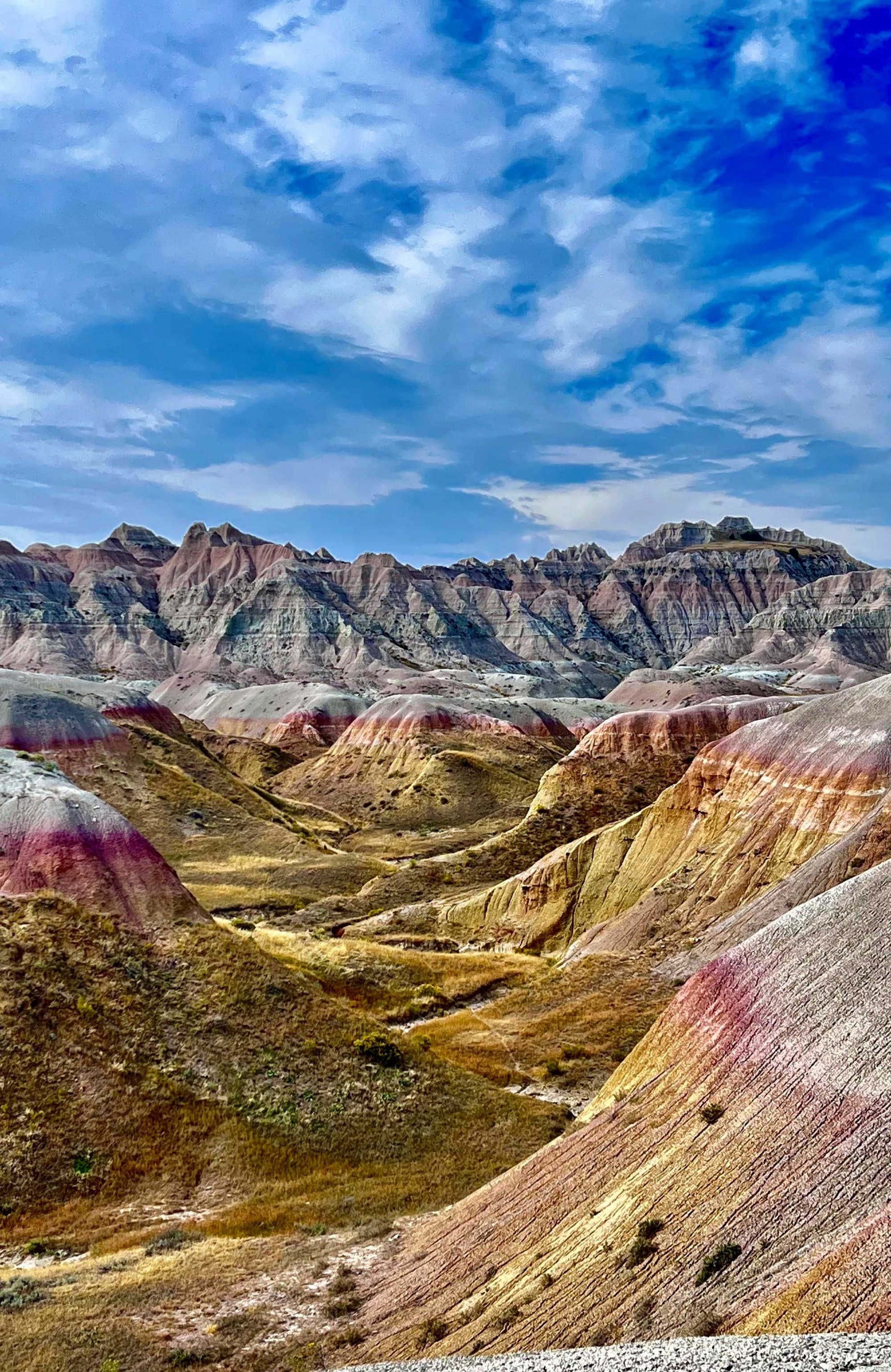 A stunning view of a mountain range in a desert.