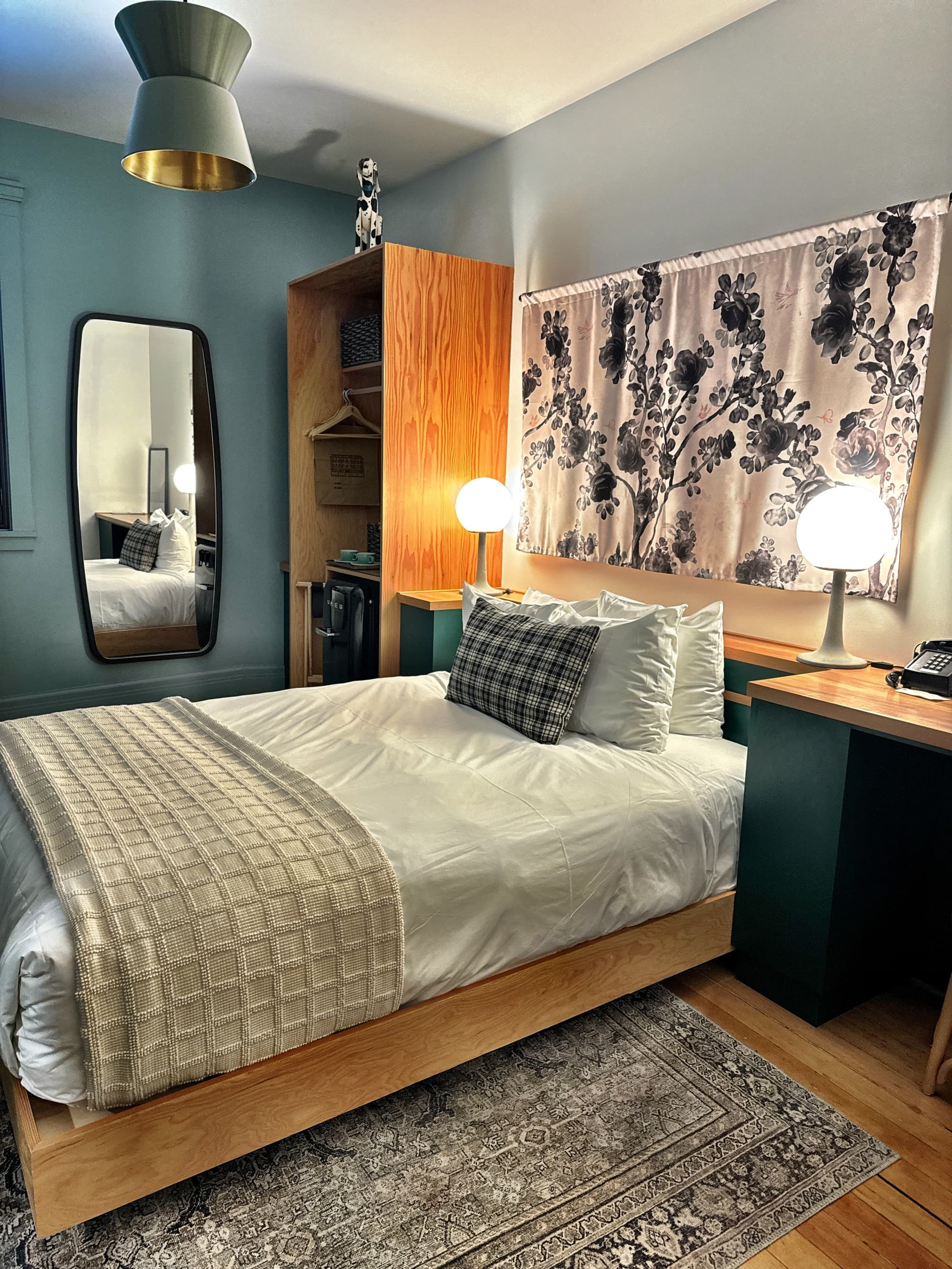 Hotel Stark Queen guest room - LeeAllison Goryl