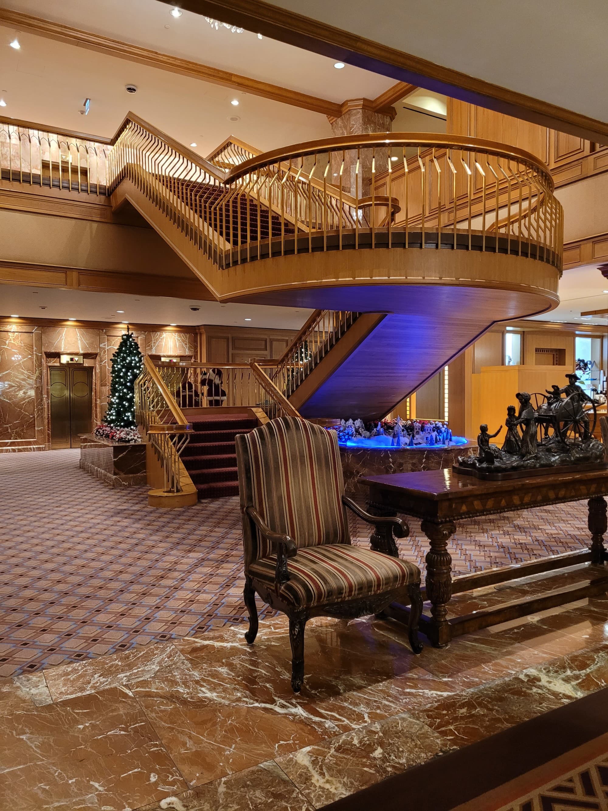 Main Lobby, Little America - Courtney Erbe