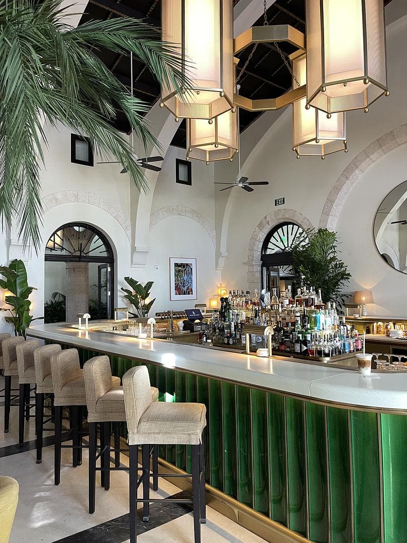 Modern sophisticated bar