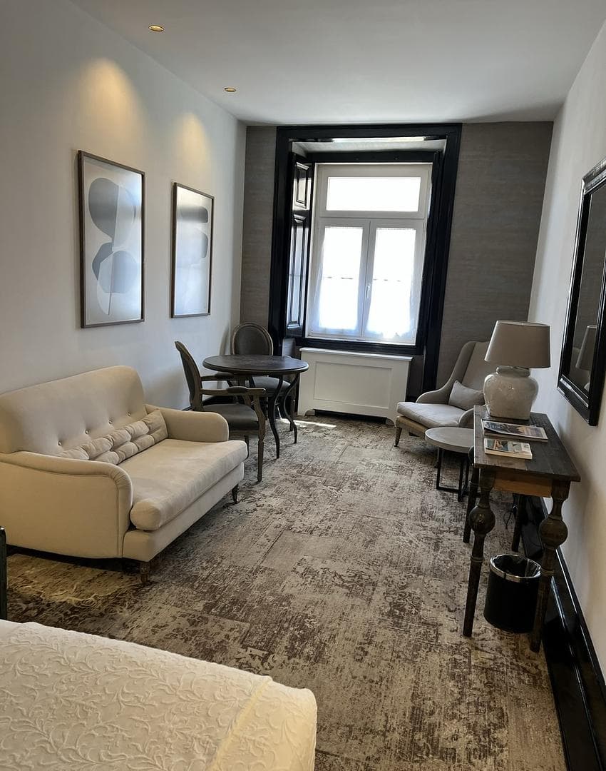 Lounge of deluxe suite