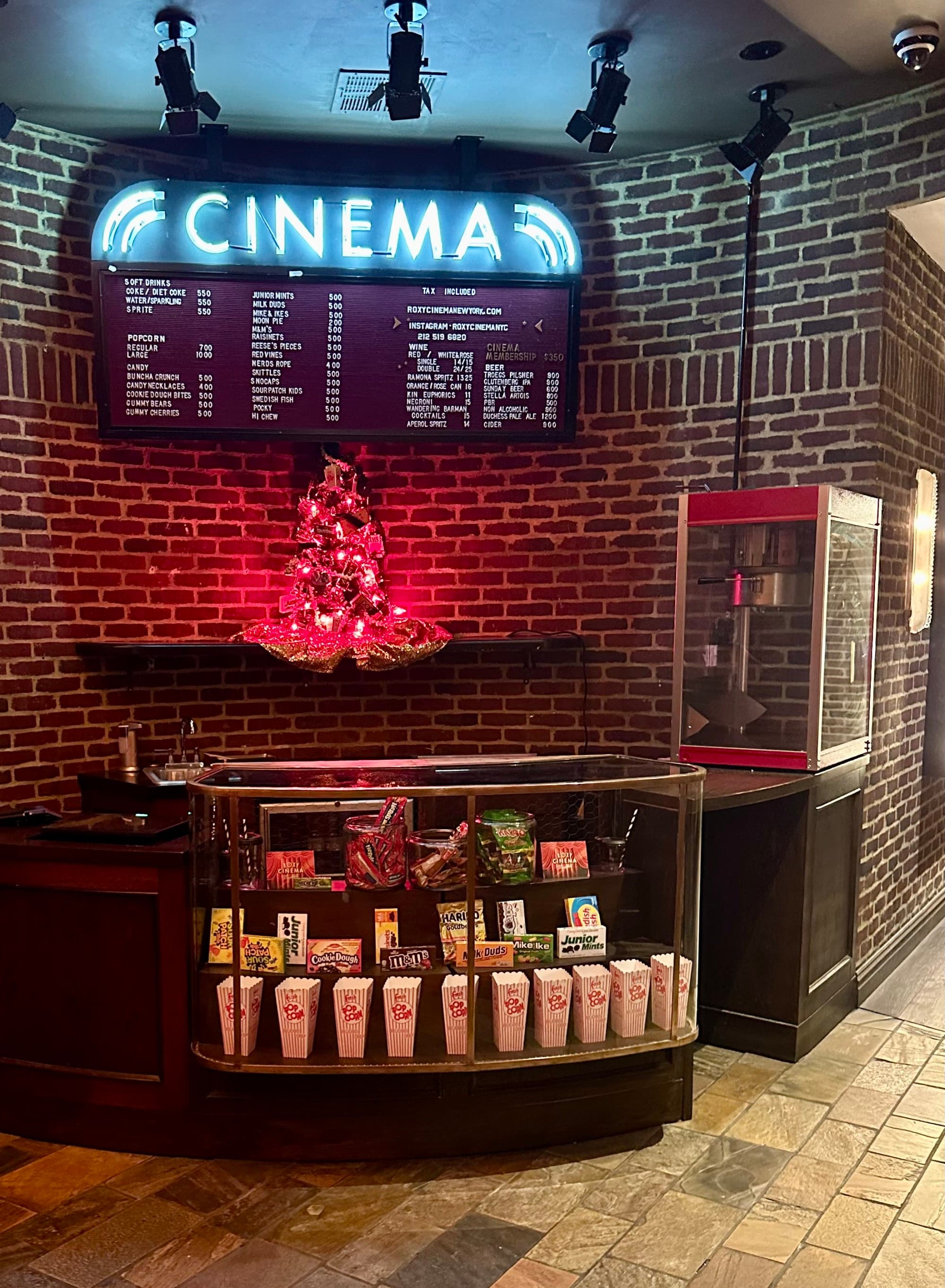 The Roxy Hotel - Cinema - Casey Stein