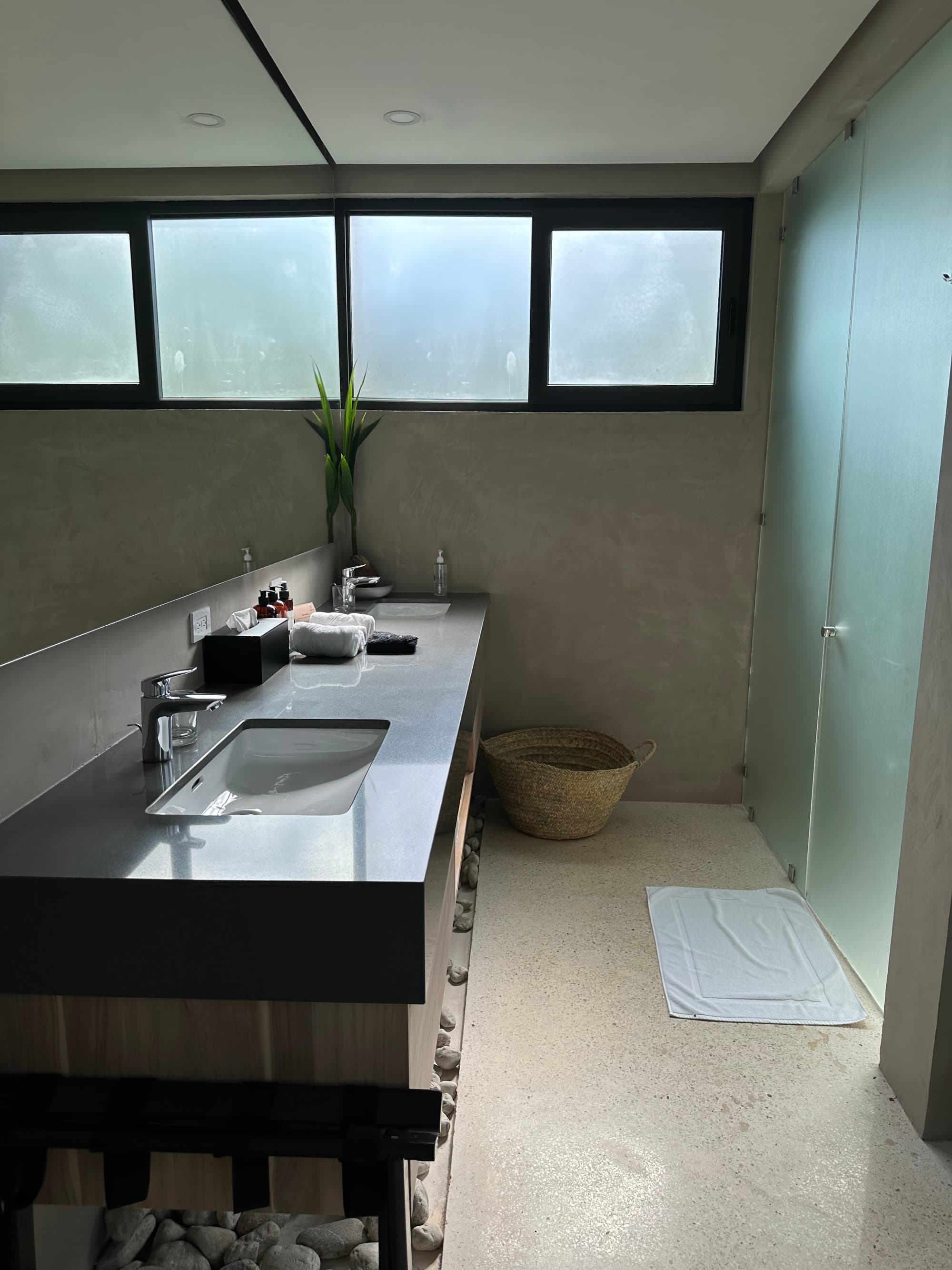 Nanku-Bathroom - Katie Gooding