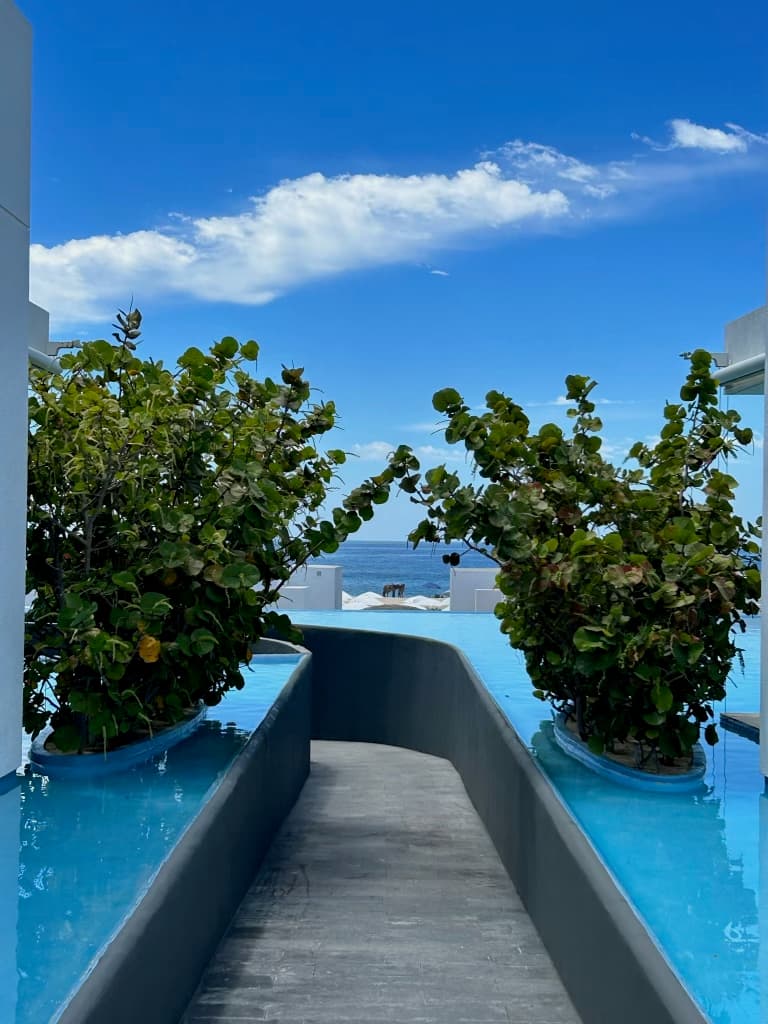 Viceroy Beach Walk - Chelsea Johnson