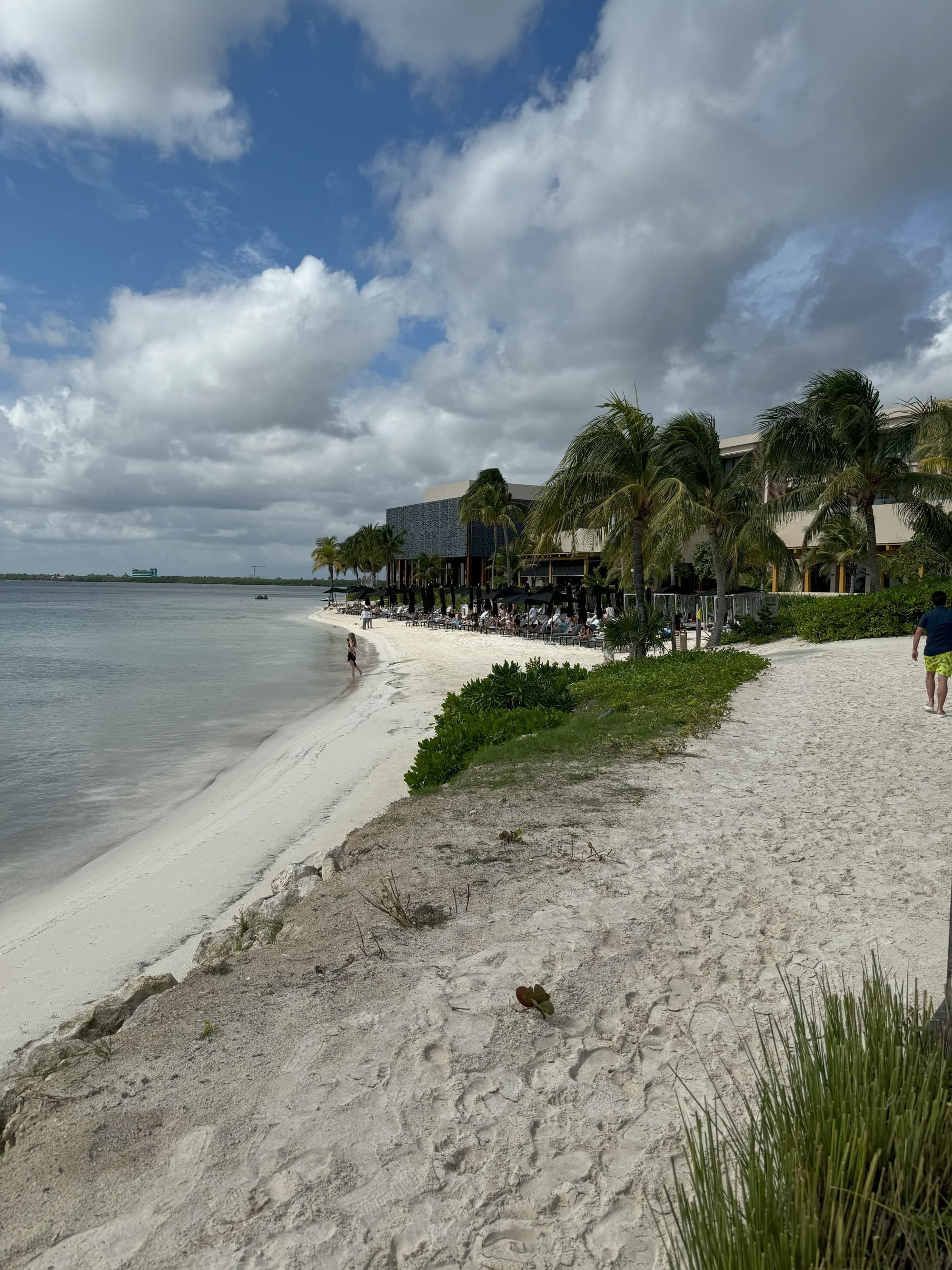 Nizuc cove and beach