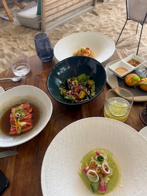 Impression Seaside Lunch - Holly Lacombe