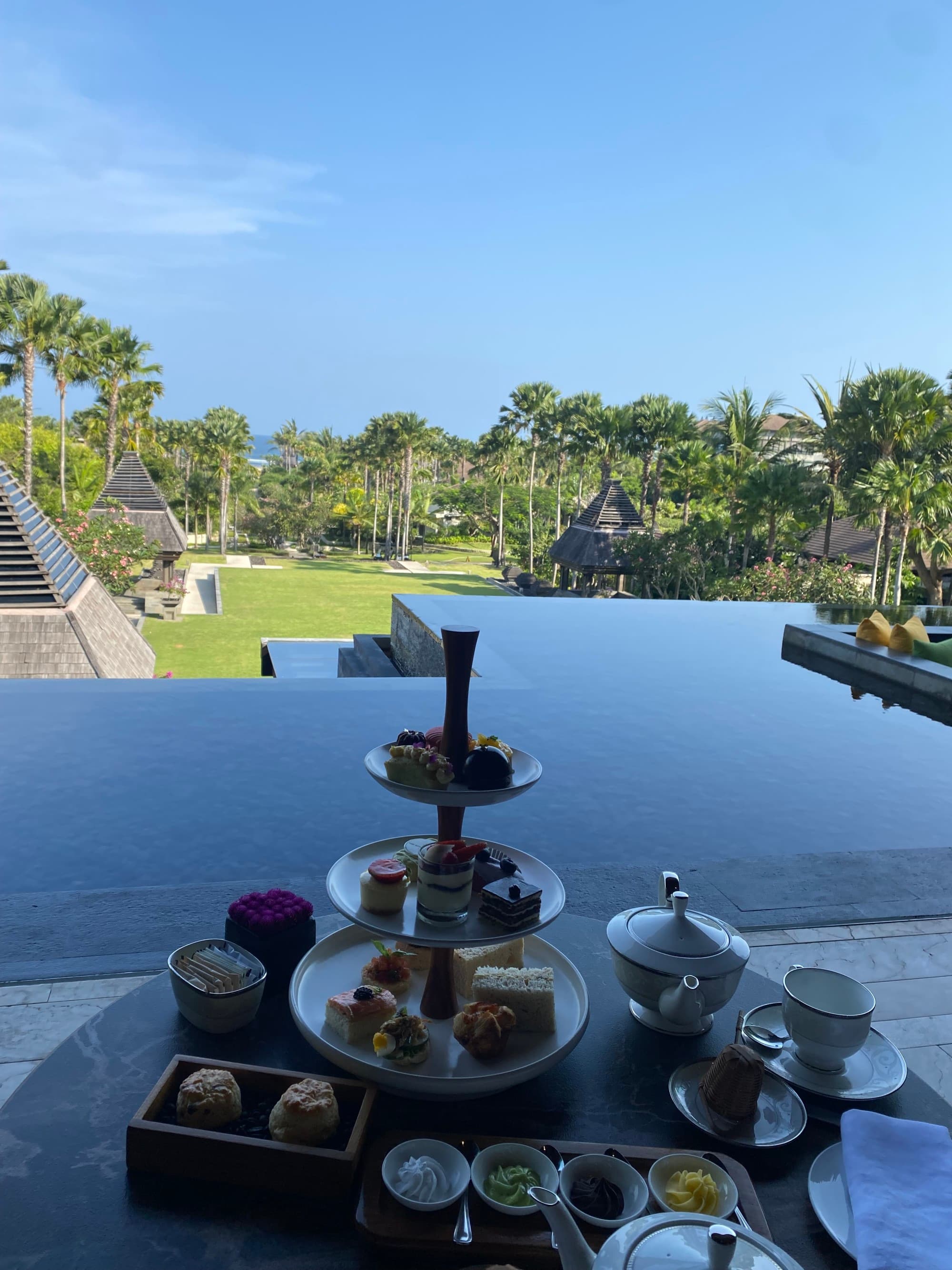 Breakfast table at the garden side