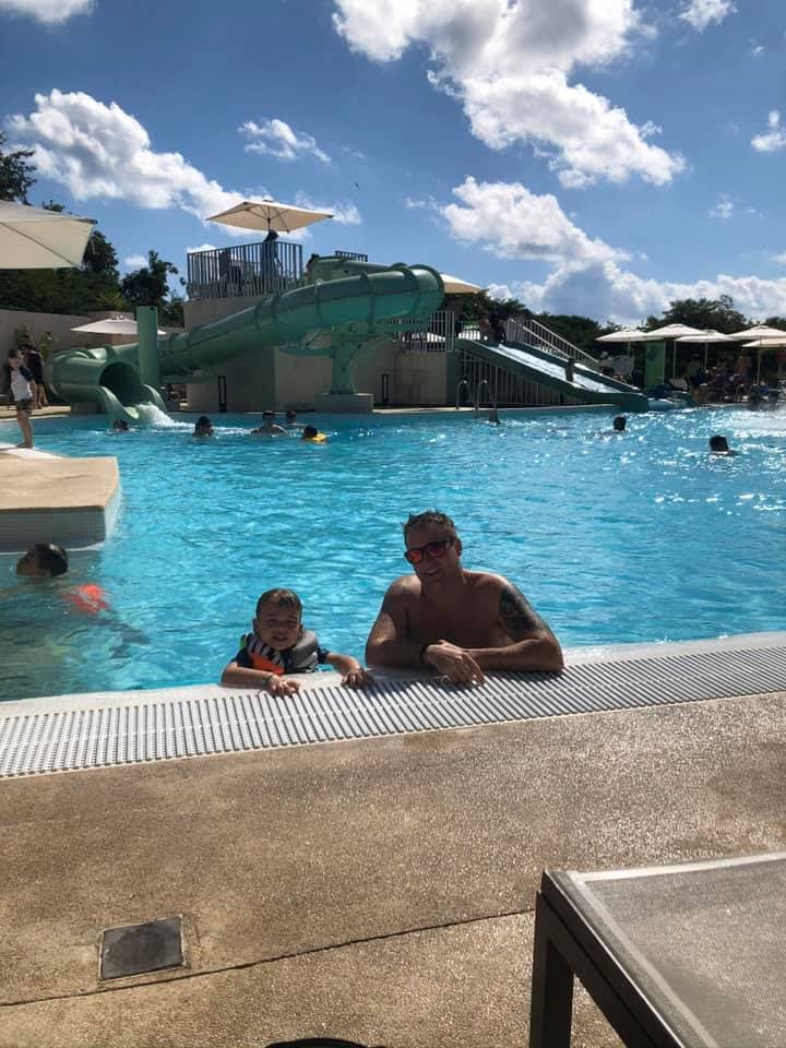 Pool and pool sid view