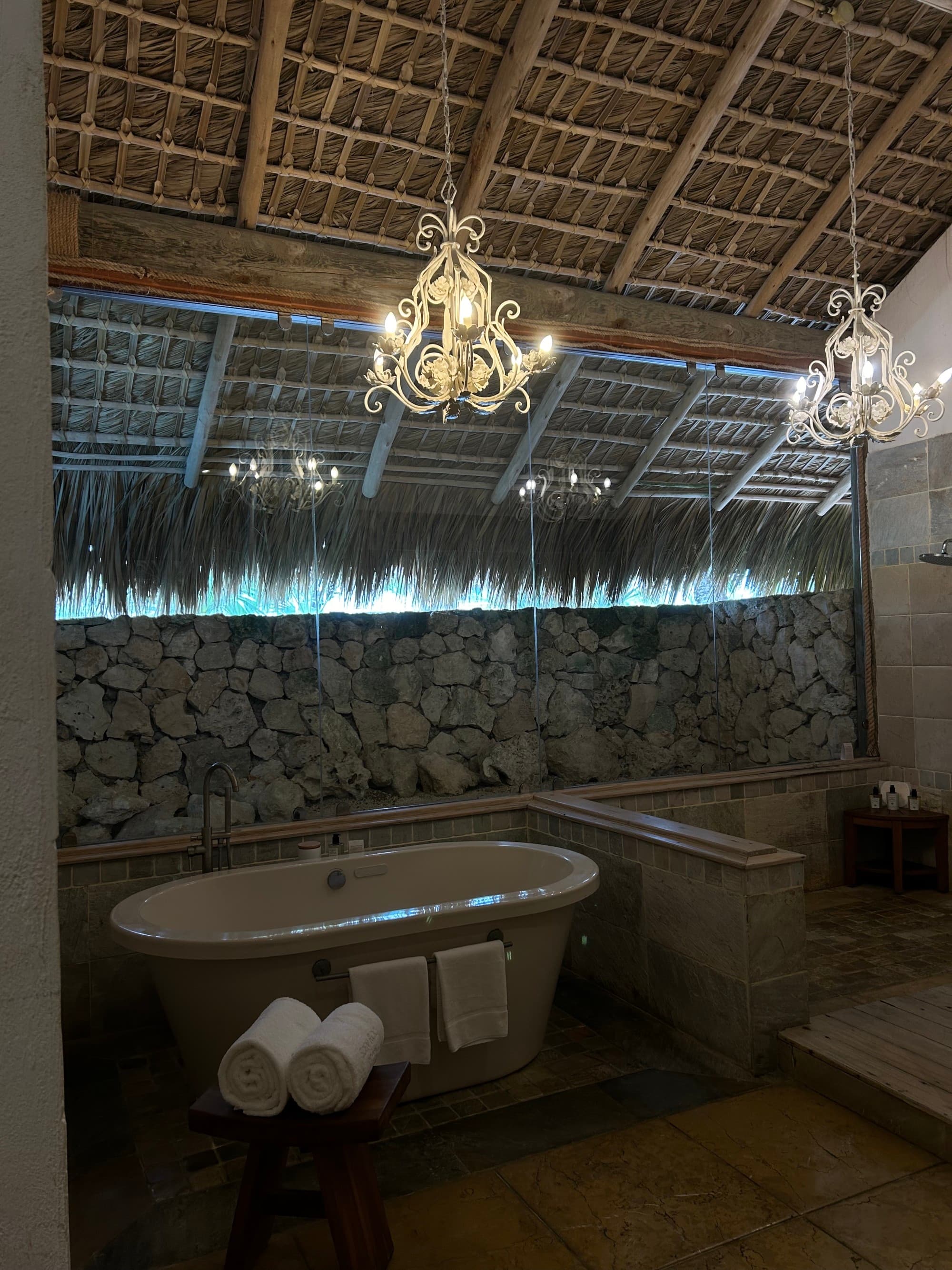 2 Bed Bungalow Bathroom - Varvara Sinichkina