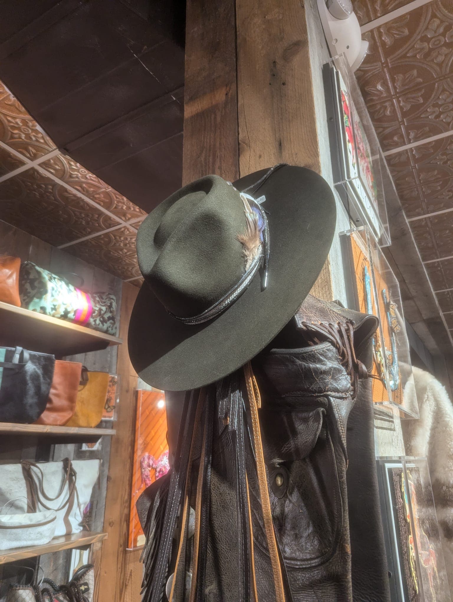 Body KemoSabe WhatToDo - Candice Wilmuth