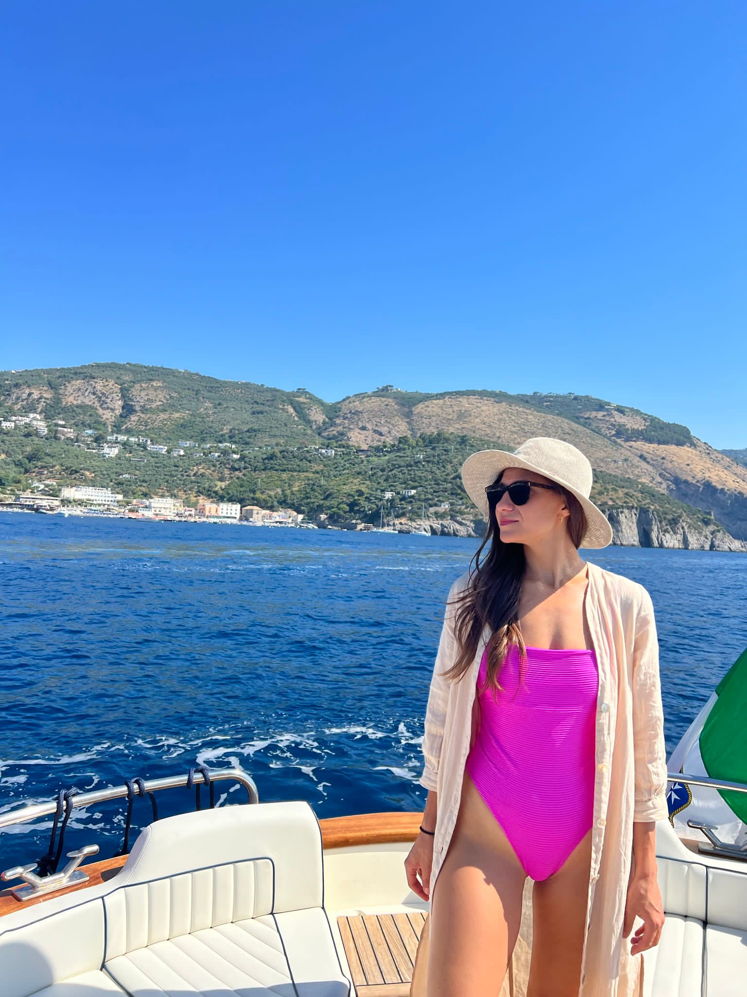 Picture of Tessa on boat