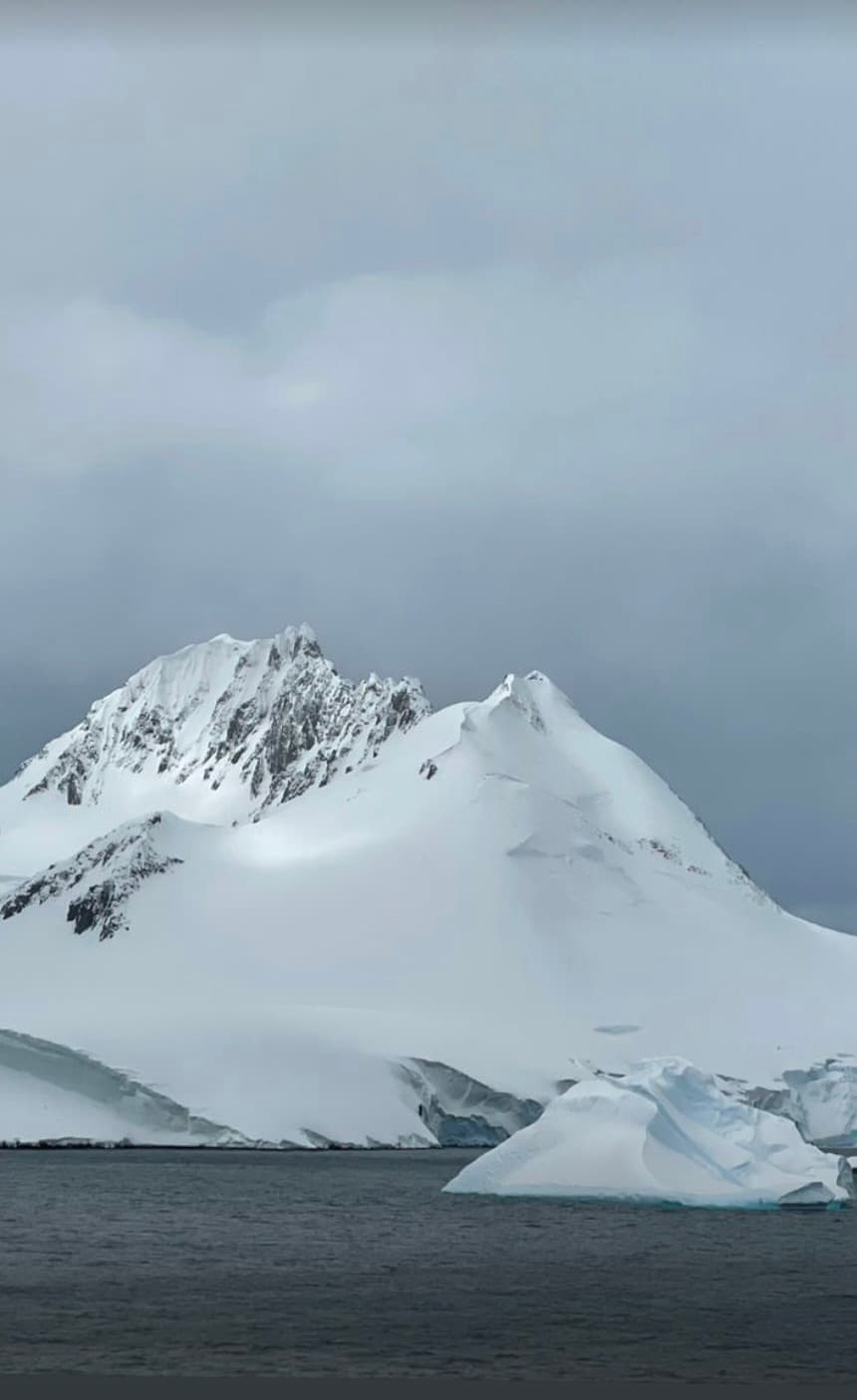 Beautiful view of snow cpvered mountains