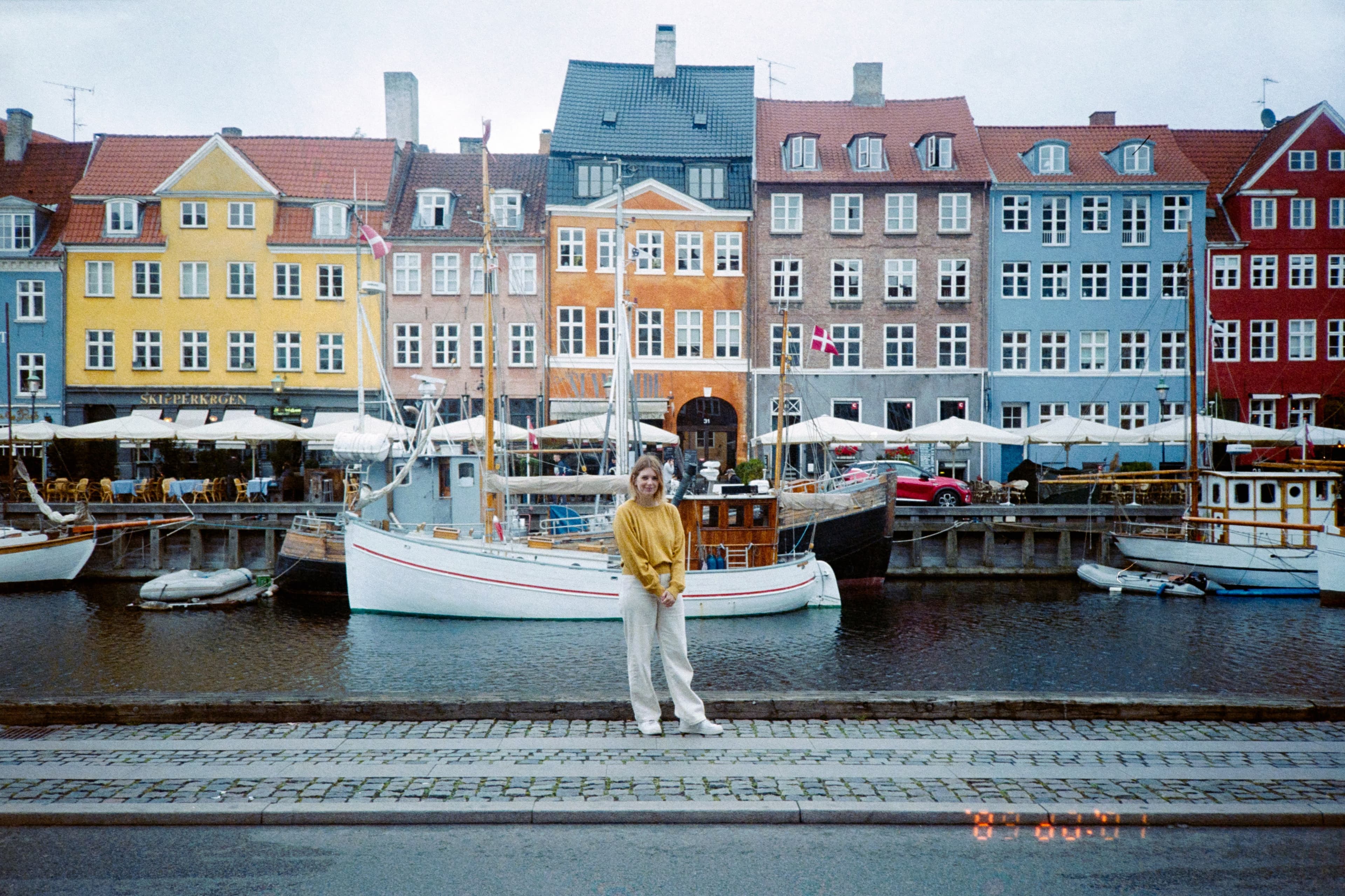Picture of Hannah at Nyhavn Copenhagen