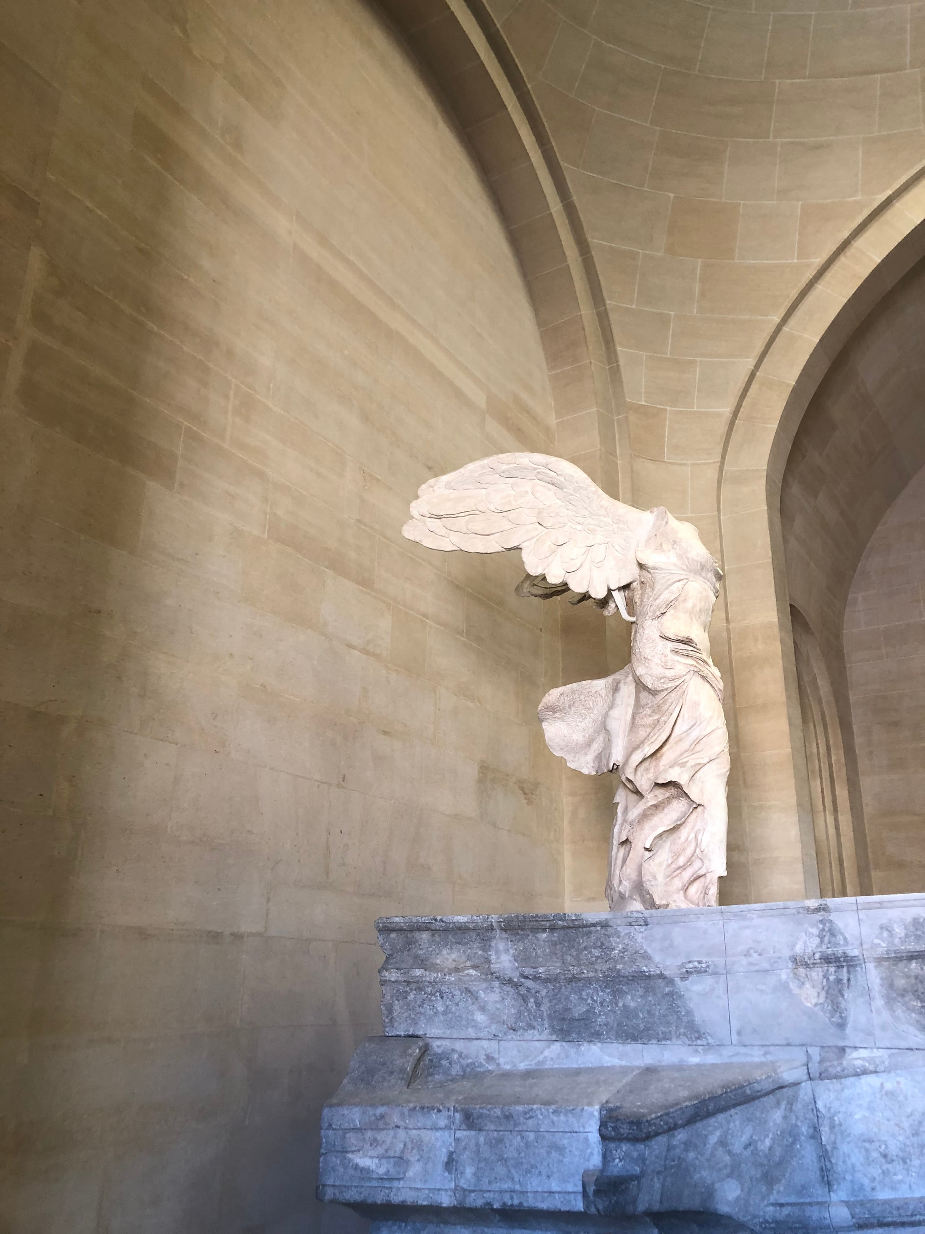 Picture of Winged Victory of Samothrace statue