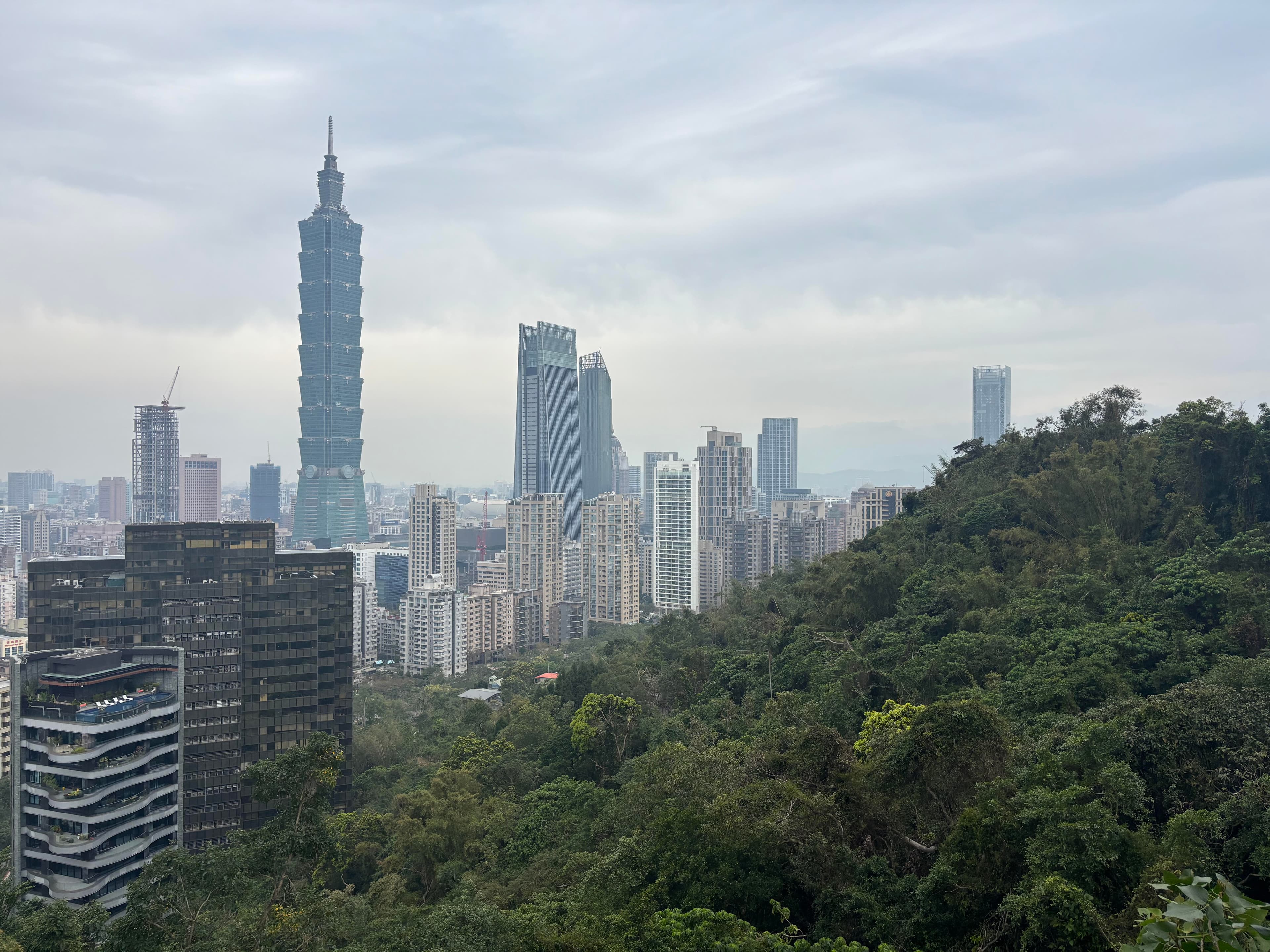 A Weekend in Taiwan curated by Julia Brzezinska