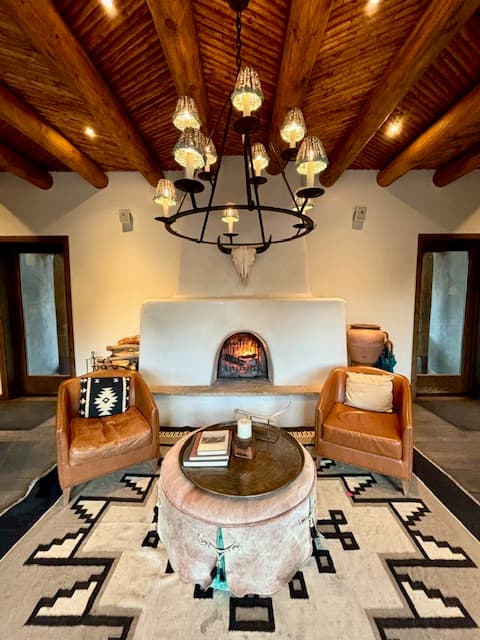 Bishop's Lodge: Luxury Found in the American Southwest curated by Michelle Lindemann