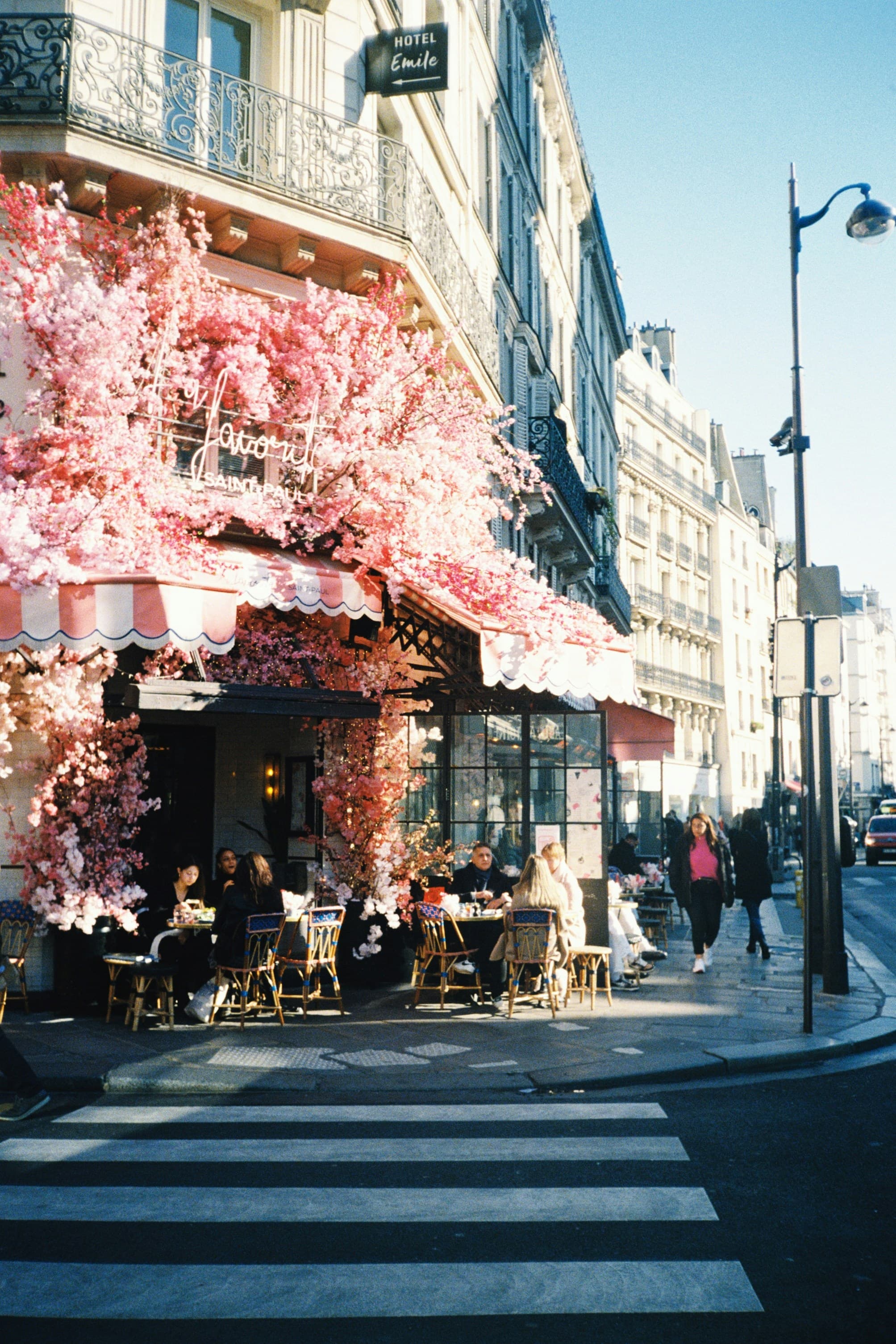 Paris Like a Local: Girls’ Trip Edition curated by Alicia Chetrit-Gozlan