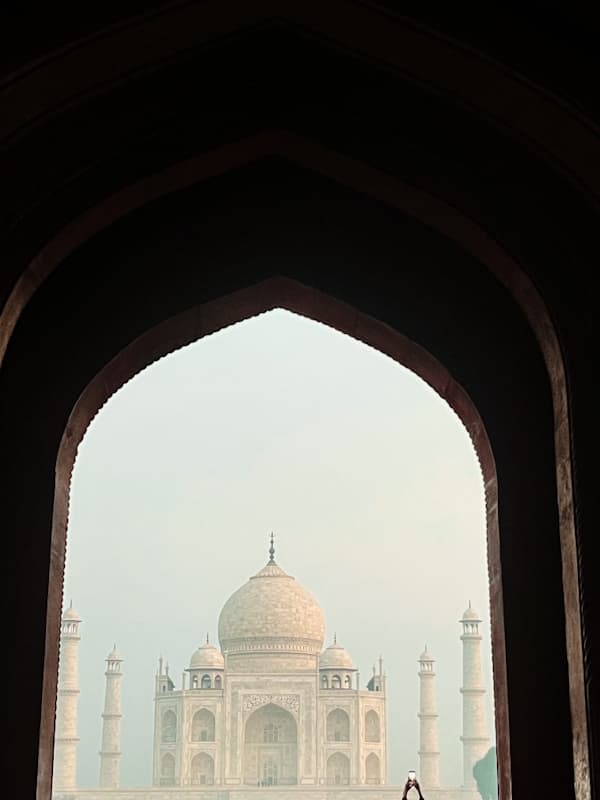 Experiencing the Taj Mahal: A Solo Traveler’s Journey with a Perfect Stay in Agra curated by Joelle Massari