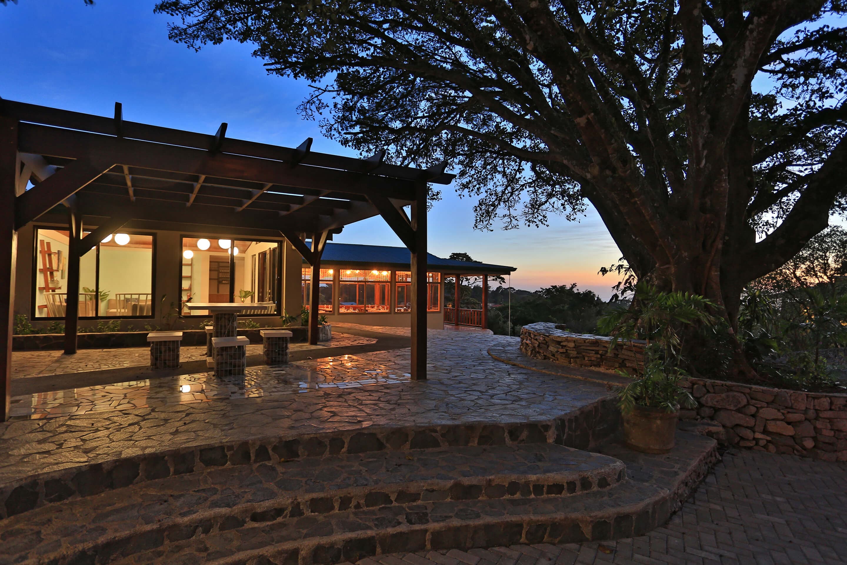 Hotel Senda Monteverde: Property Report curated by Vanea Pharr