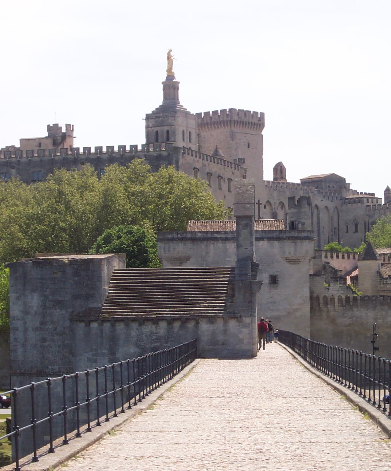 A Week in Provence: On the Trail of Peter Mayle, Wine and Brocante curated by Dave Levine