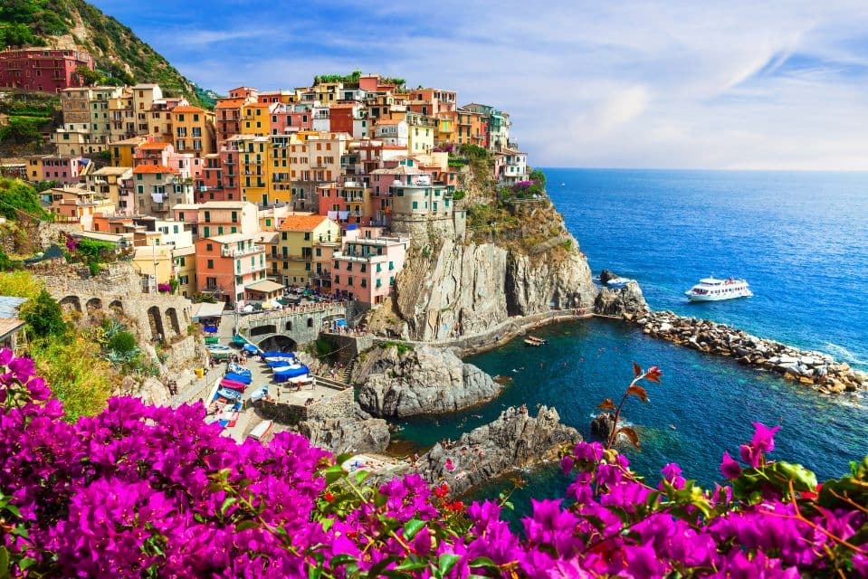 10 Day Tour of Italy: Florence, Cinque Terre, Lake Como and Tuscany curated by Shiana Bradshaw
