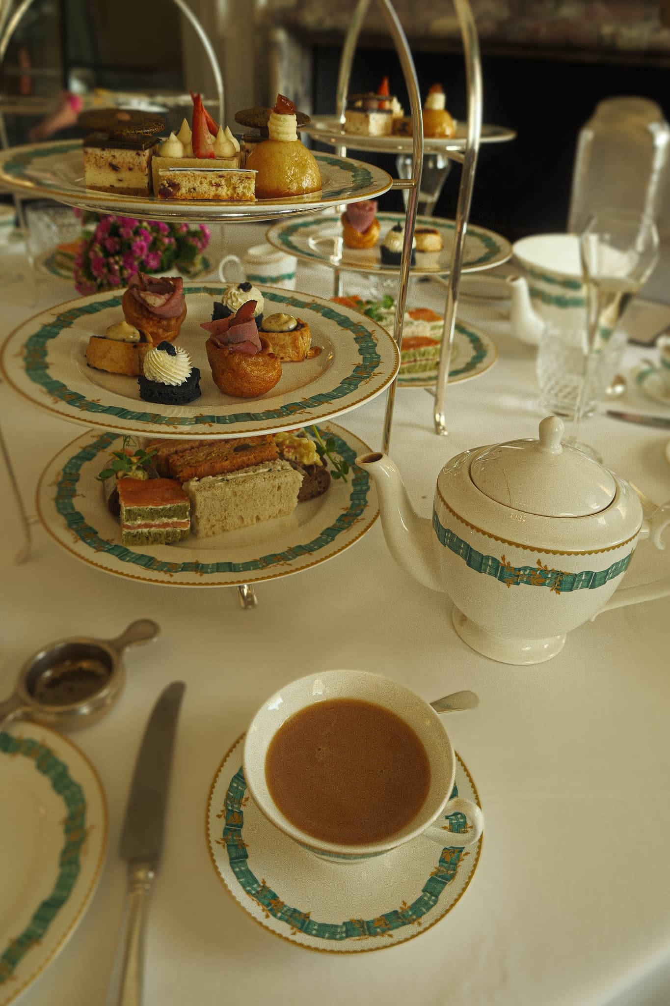 Craving the Cotswolds but Don't Have the Time? Try this Countryside Escape Closer to London curated by Meagan Roecker