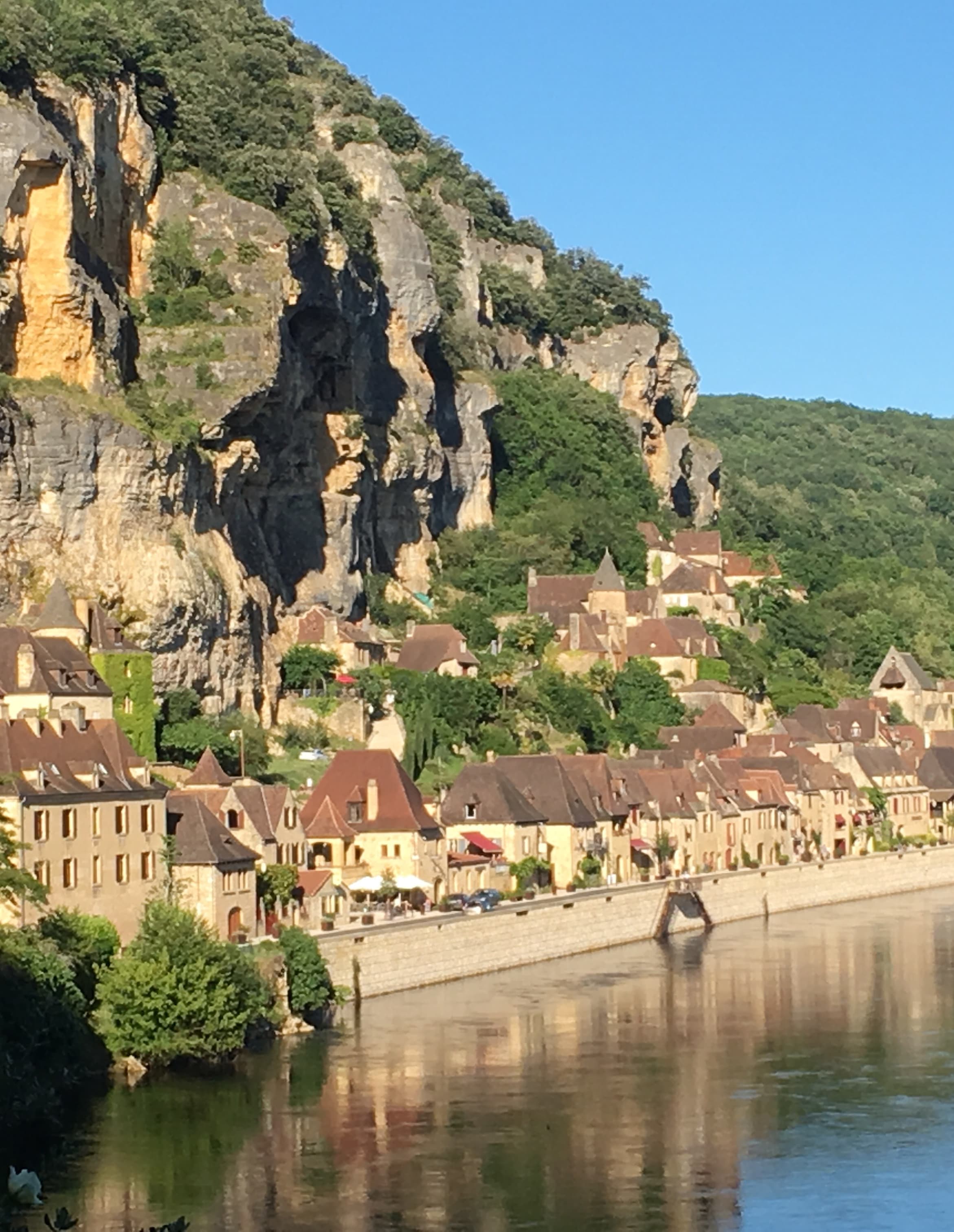 Three Days in France's Dordogne Valley: Timeless Beauty & Storybook Charm curated by Matt Gavin