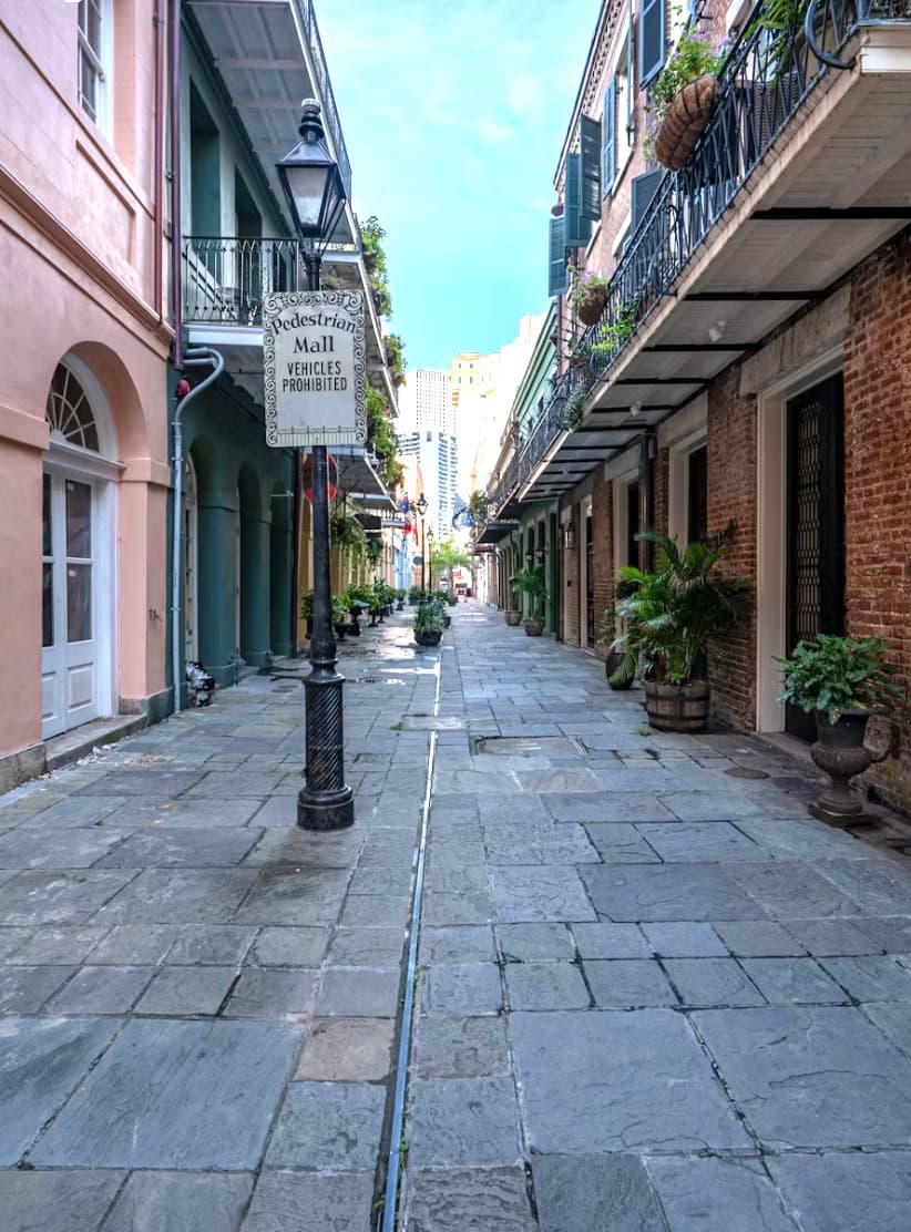 24 Unforgettable Hours in New Orleans: Best Things to Do, Eat & Explore curated by Tweed Steadman