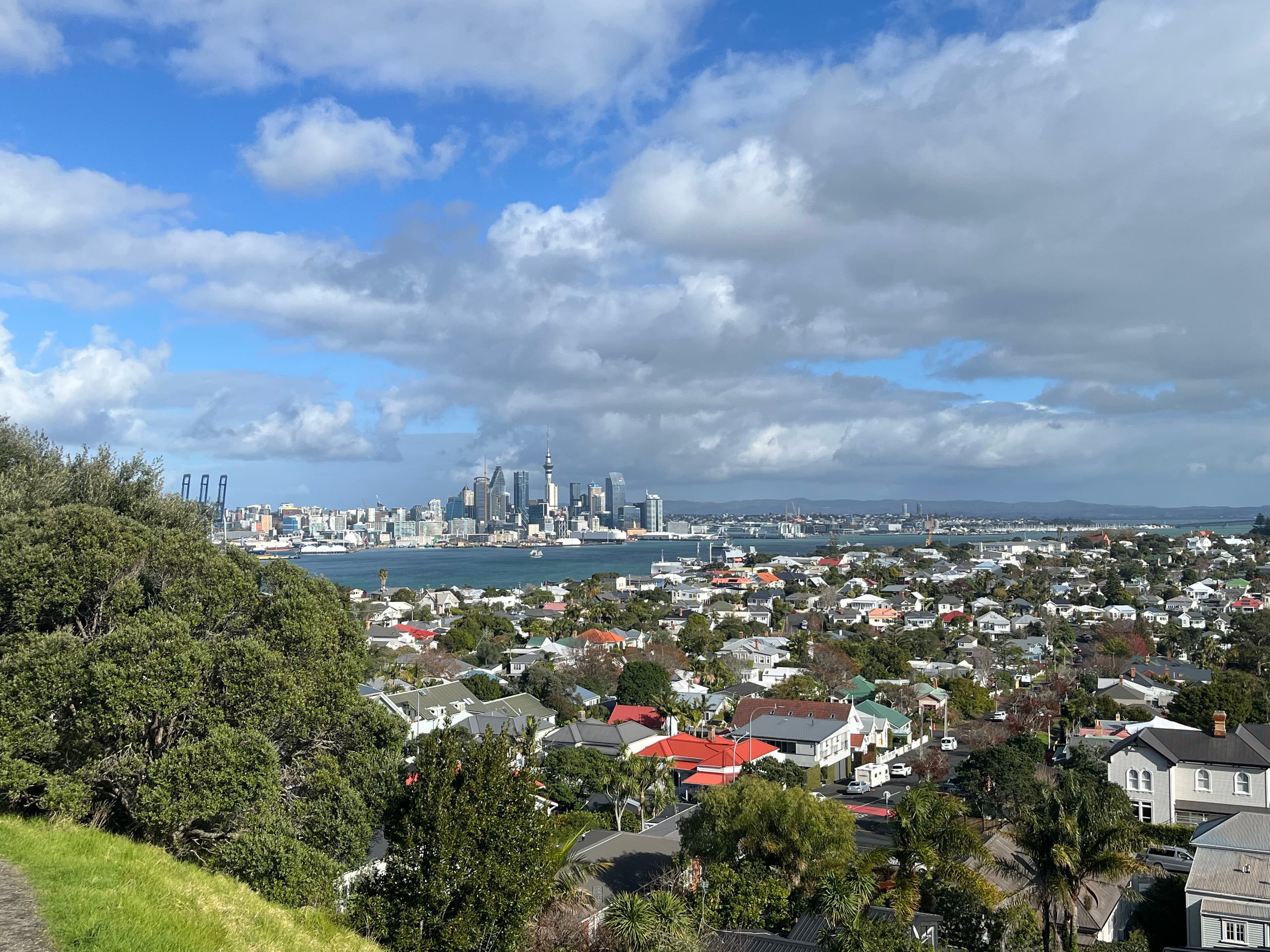 Kia Ora! What to Do, See & Eat: 2 Weeks in New Zealand curated by Susannah Poer