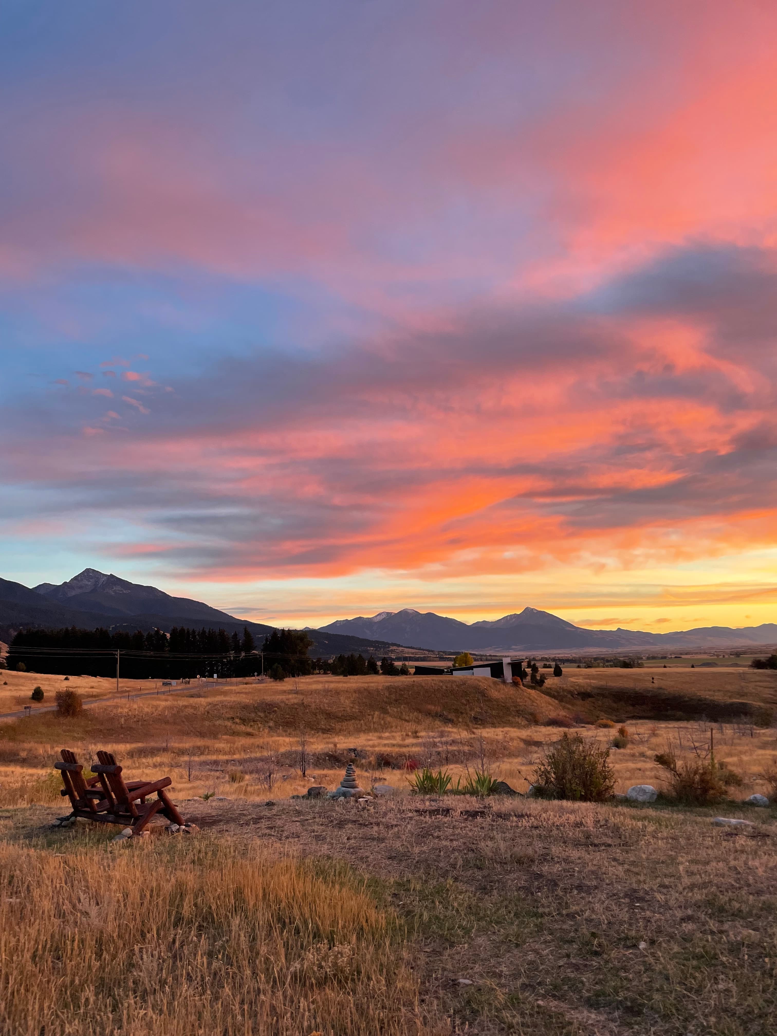The Perfect Long Weekend in Paradise Valley, Montana curated by Sydney Hales