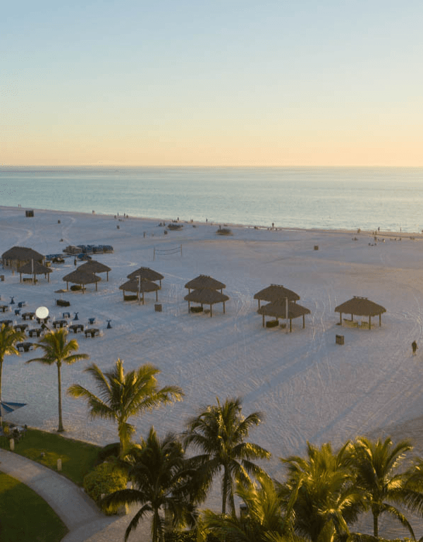 A Romantic 3-Day Weekend in Naples, Florida curated by Carissa Rhule