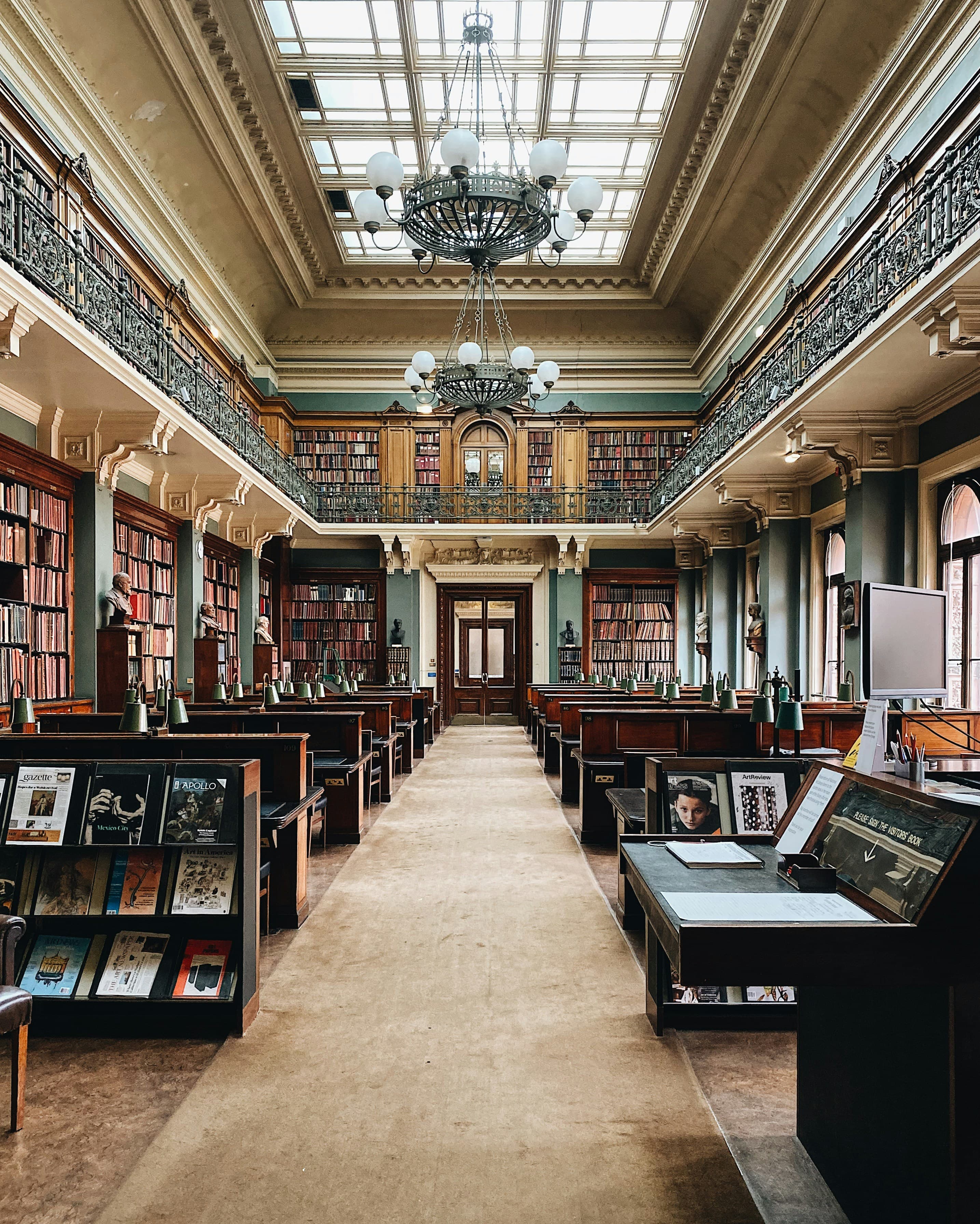 Literature & Art Lover's London: A Culture-Focused 5-Day Itinerary curated by Megan Carter