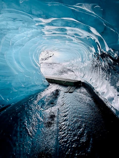 Iceland: The Ultimate Guide to the Land of Fire & Ice curated by Michelle Lindemann