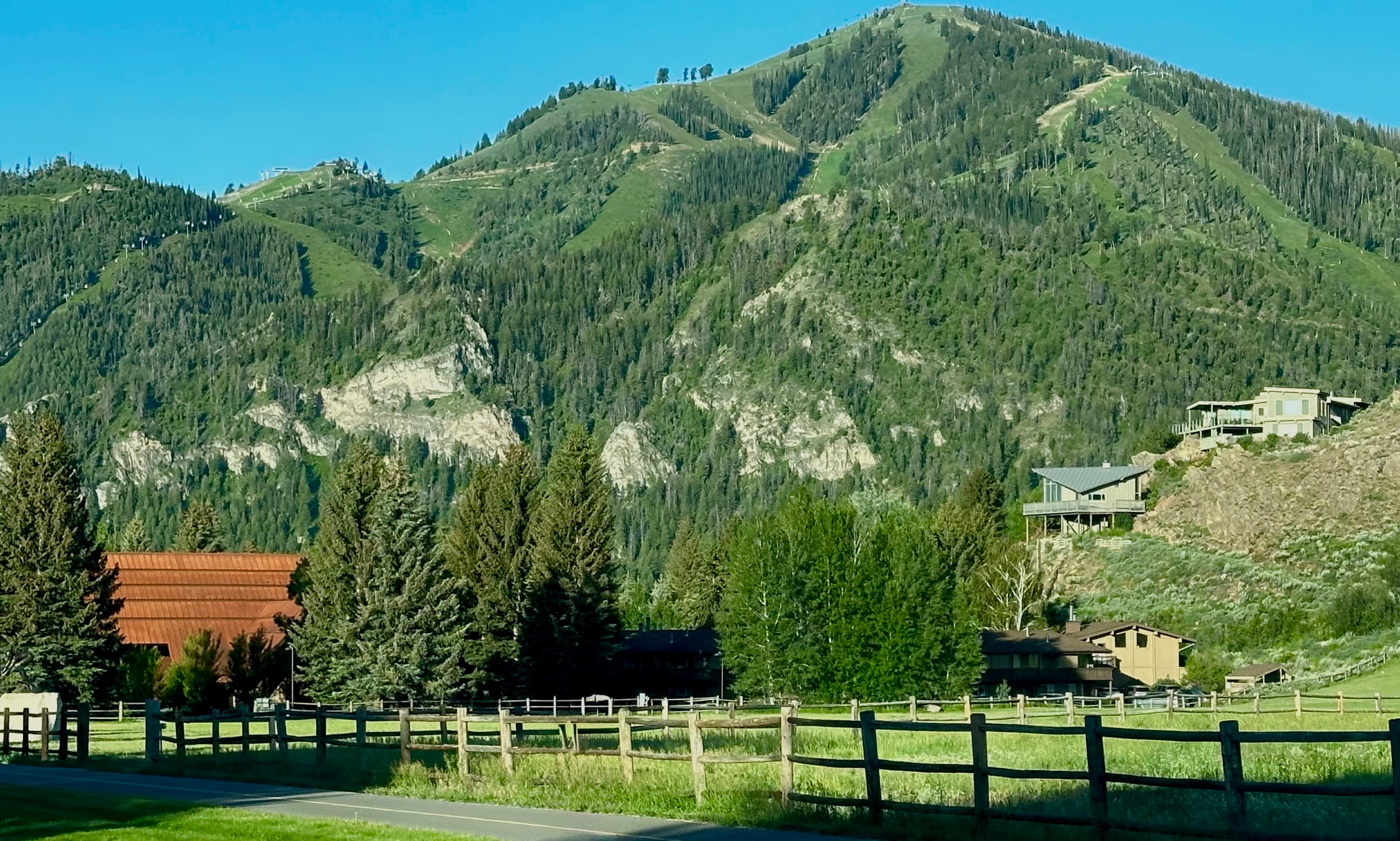 Luxury Meets Nature: The Sun Valley Edit curated by Lacey Nielsen