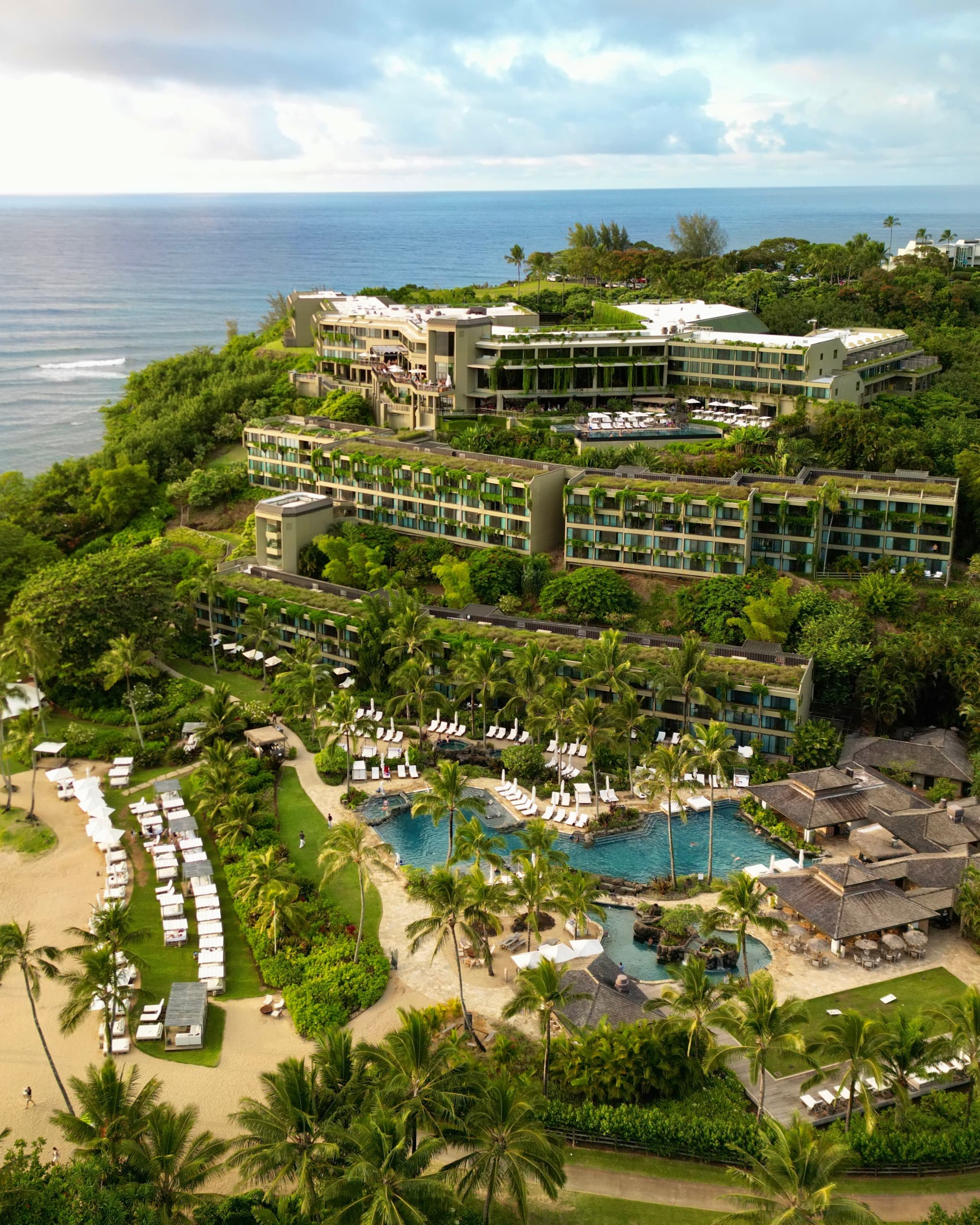 Hotel Spotlight: Paradise Found at 1 Hotel Hanalei Bay curated by Fardis Tavangary