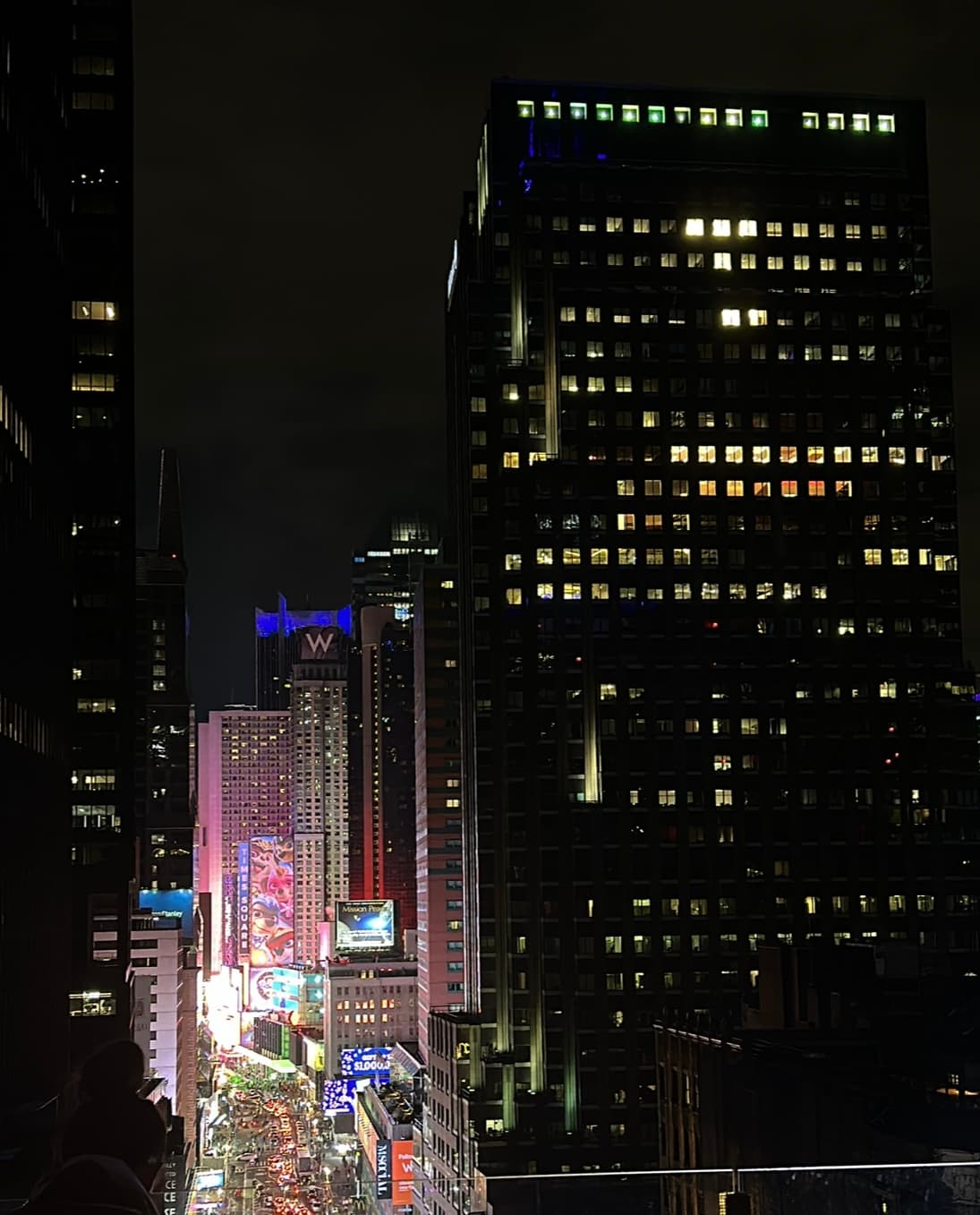 Notables of New York curated by Leanna Vinokur