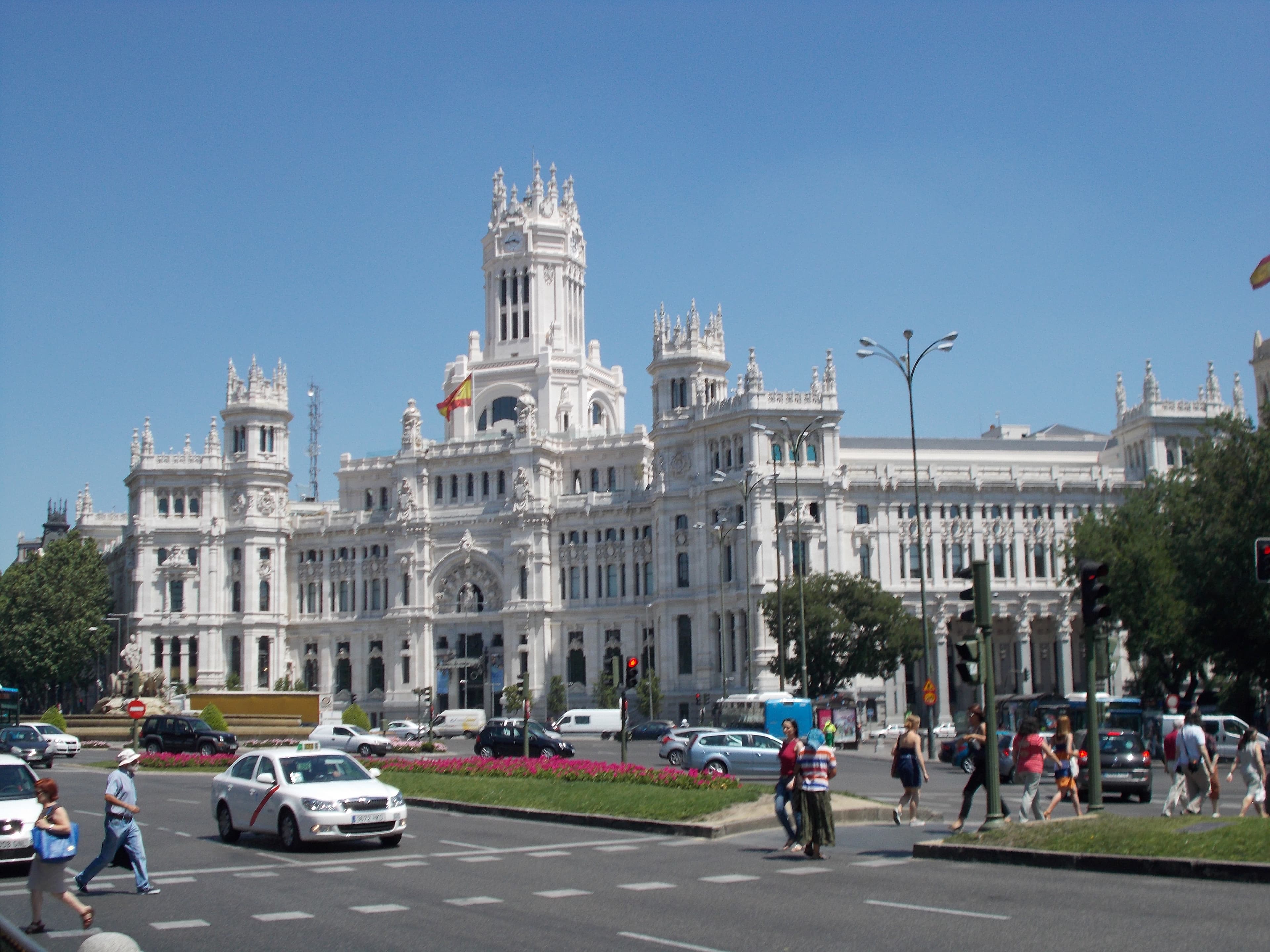 8 Architectural Gems Not to Miss in Madrid curated by Eva Dilmanian