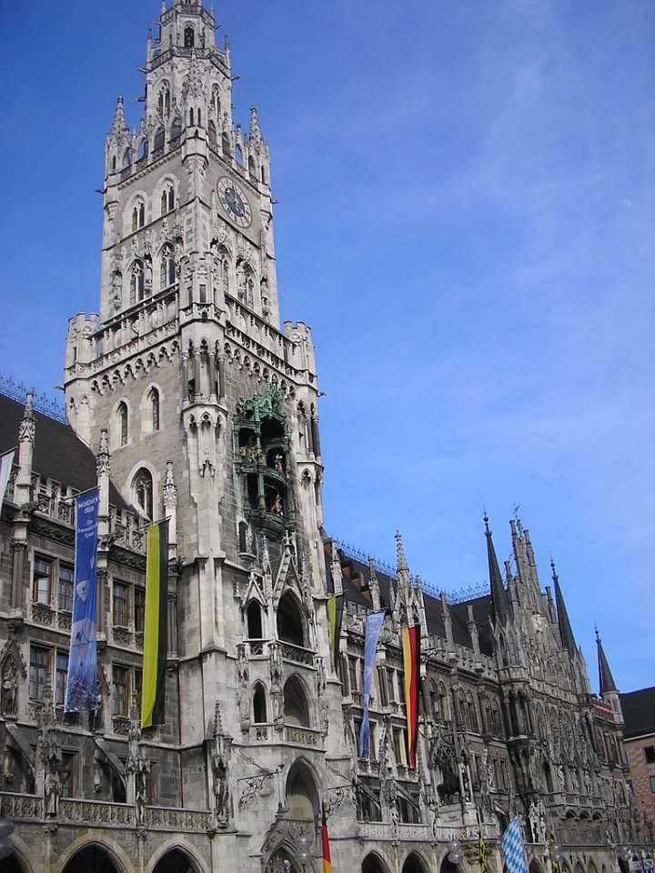 How To Spend a Day In Munich curated by Eva Dilmanian