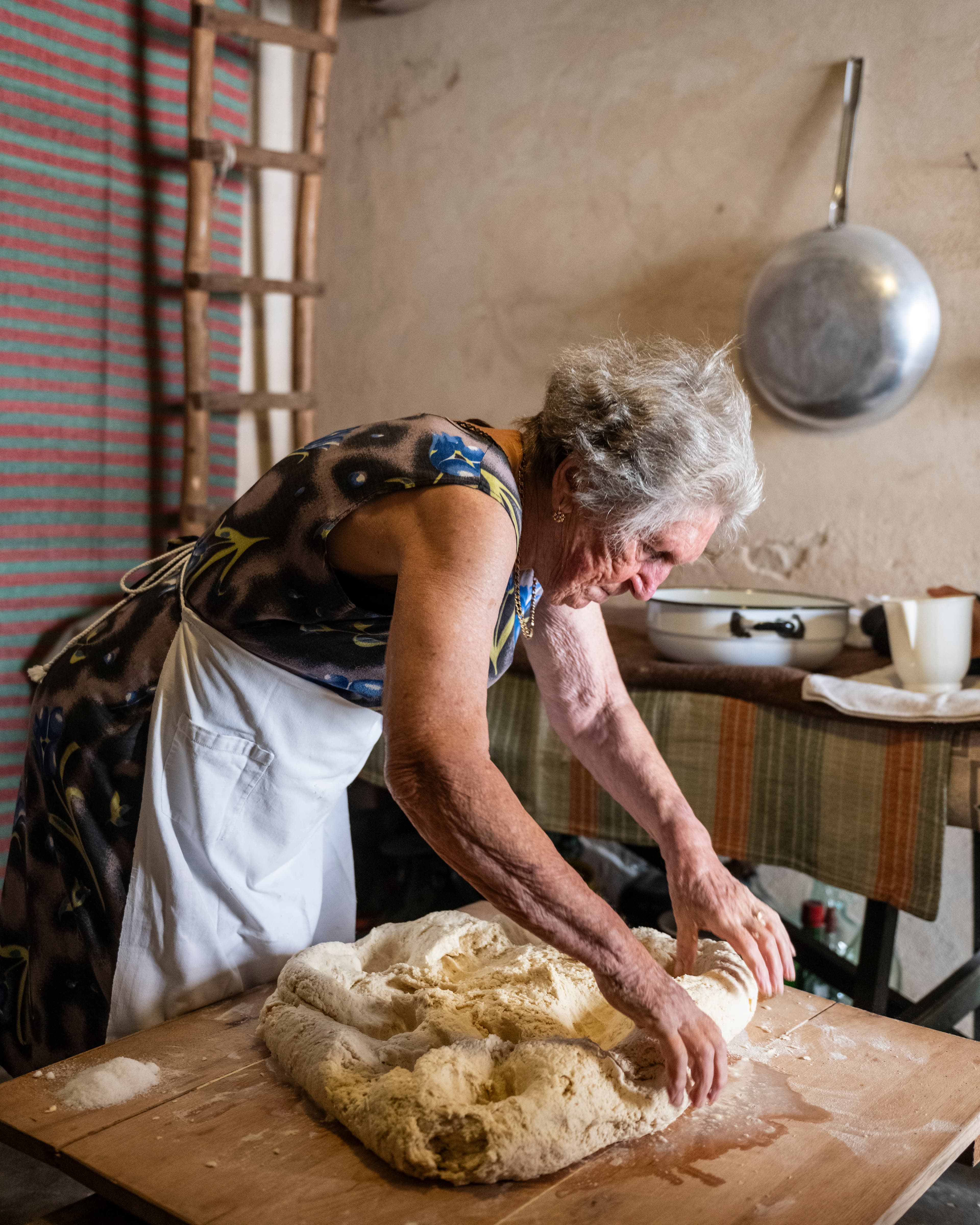 Slow Travel in Western Sicily: The Valle Del Belíce Guide curated by Josephine Ingoglia