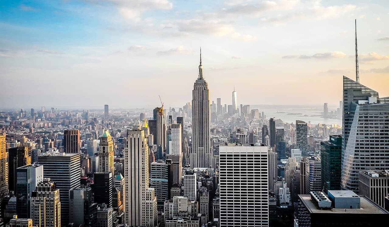 New York: A Slow Travel Guide curated by Andrew Tidd